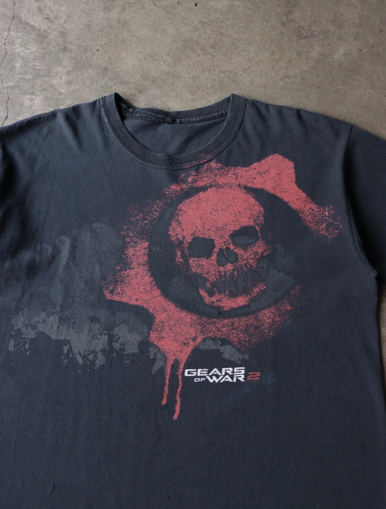 2000S GEARS OF WAR TEE