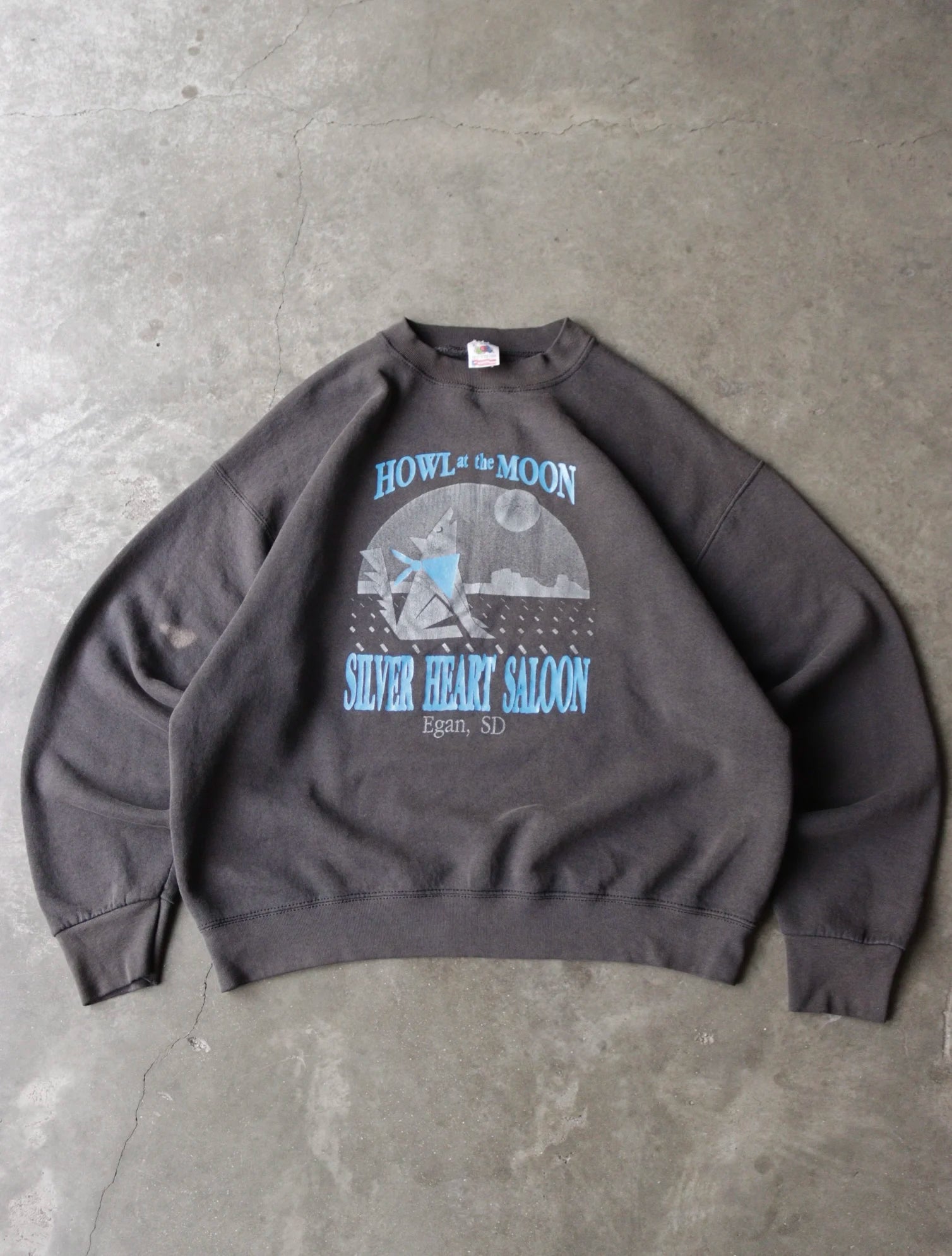 1990S HOWL AT THE MOON SWEATSHIRT