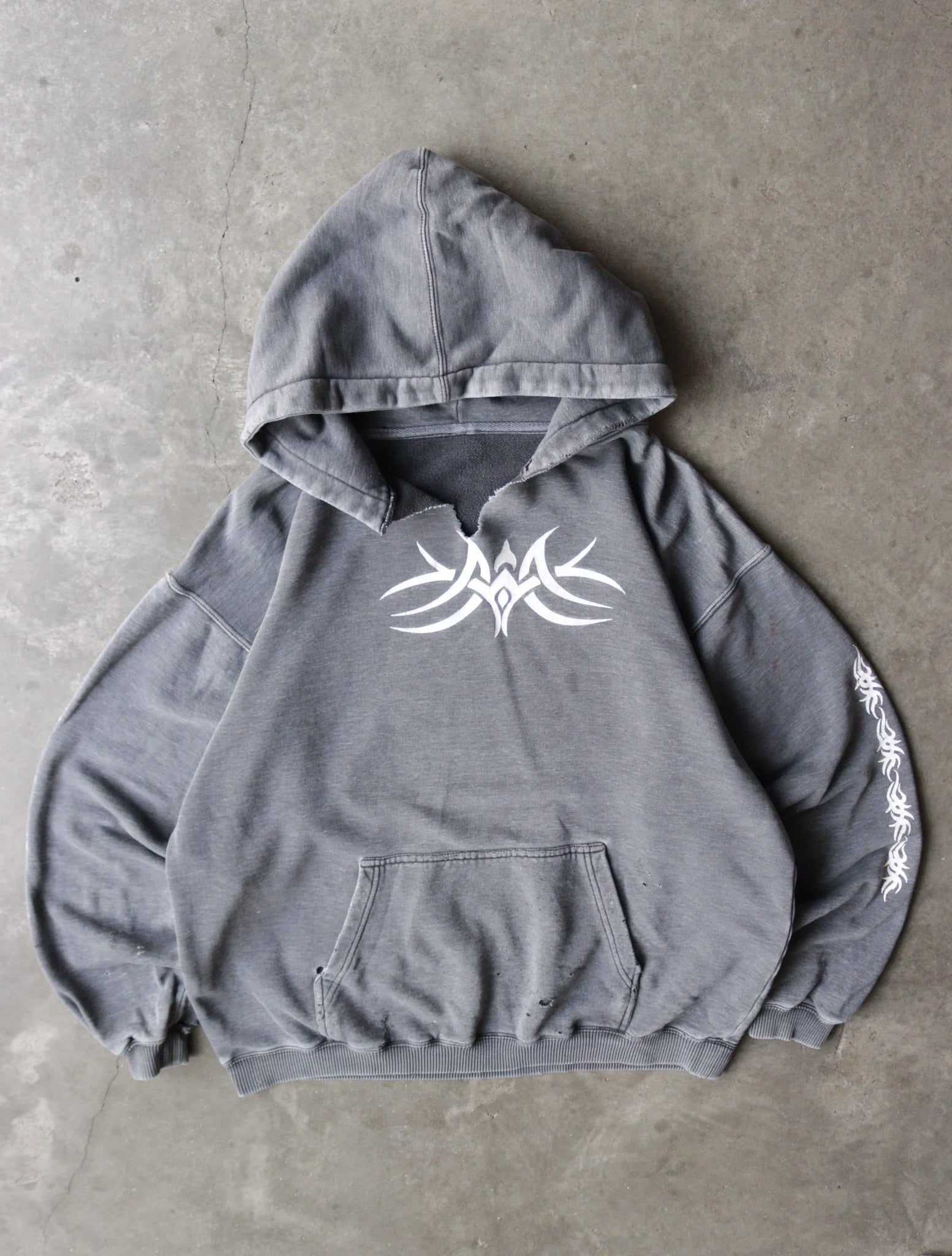 2000S TRIBAL HOODED SWEATSHIRT