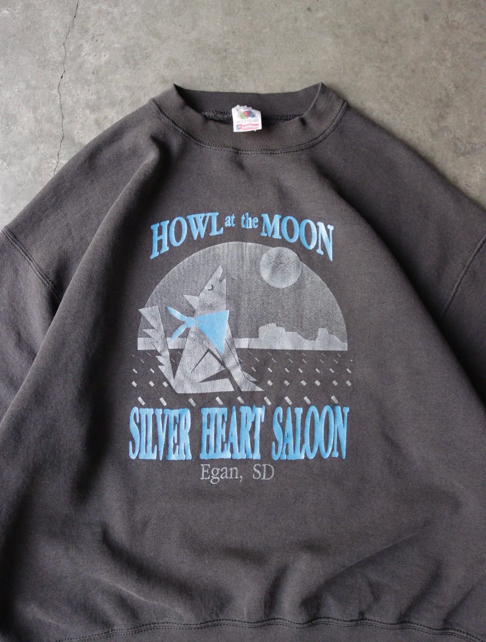 1990S HOWL AT THE MOON SWEATSHIRT