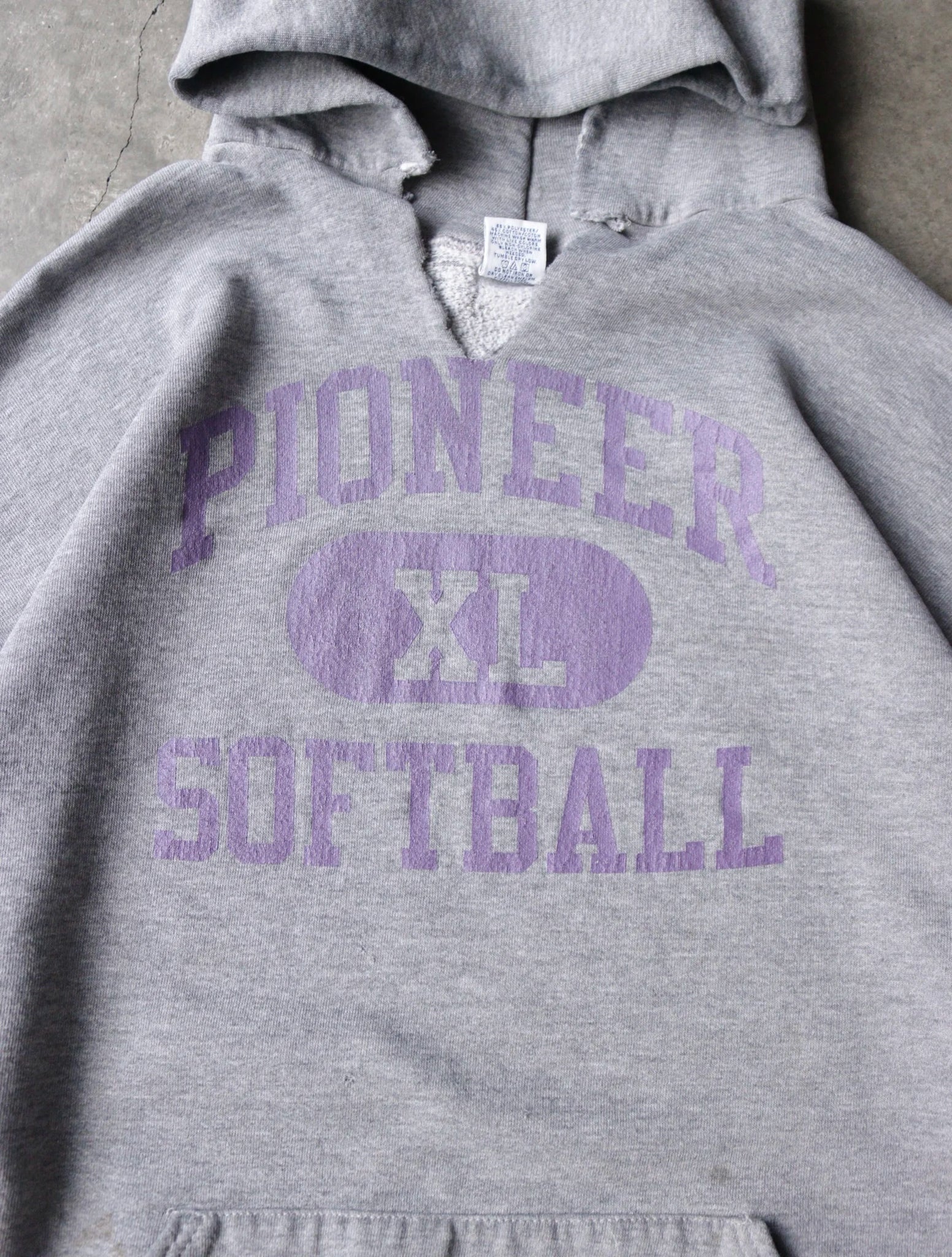 1990S PIONEER SOFTBALL HOODED SWEATSHIRT