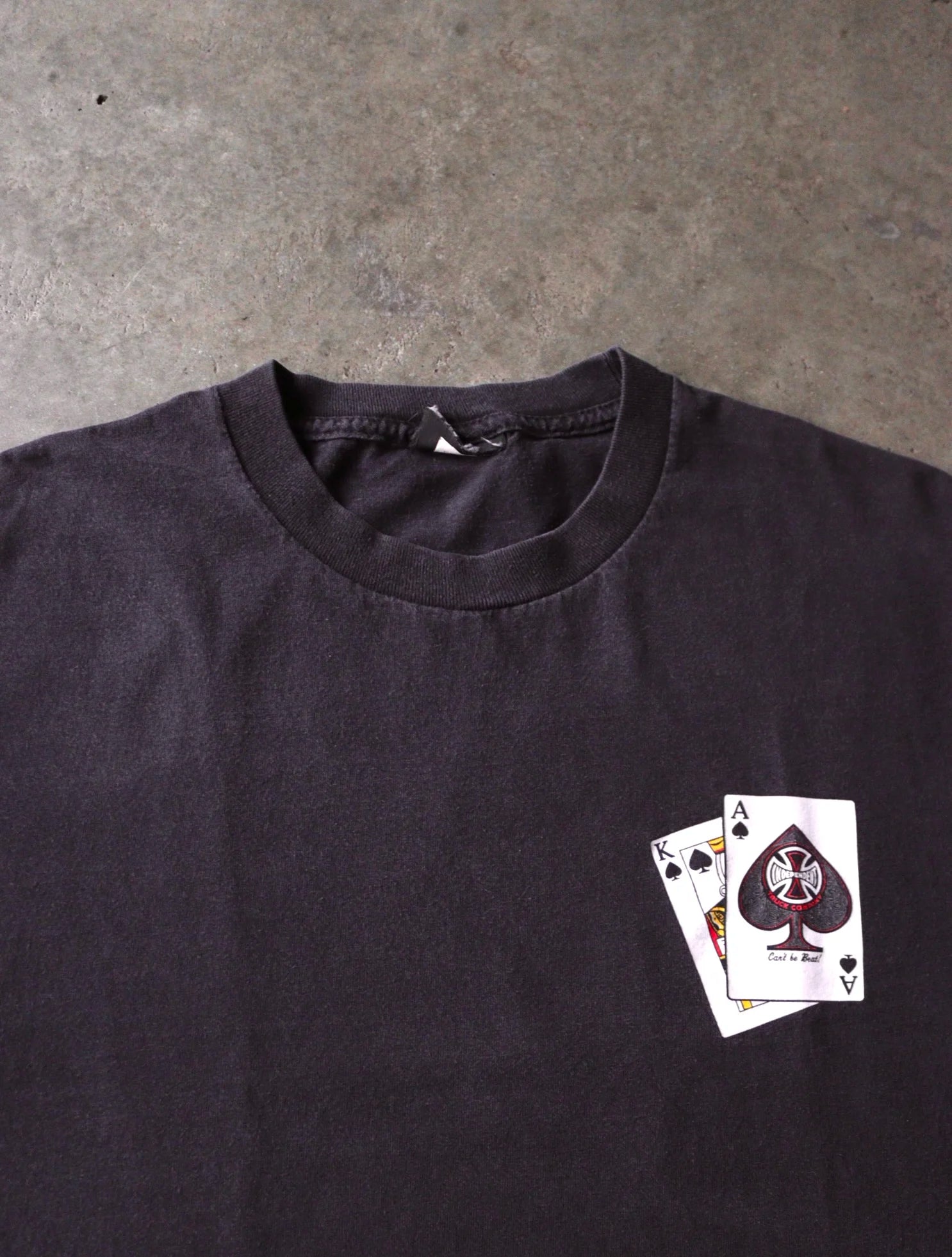 2000S INDEPENDENT SKATEBOARDS CARD TEE