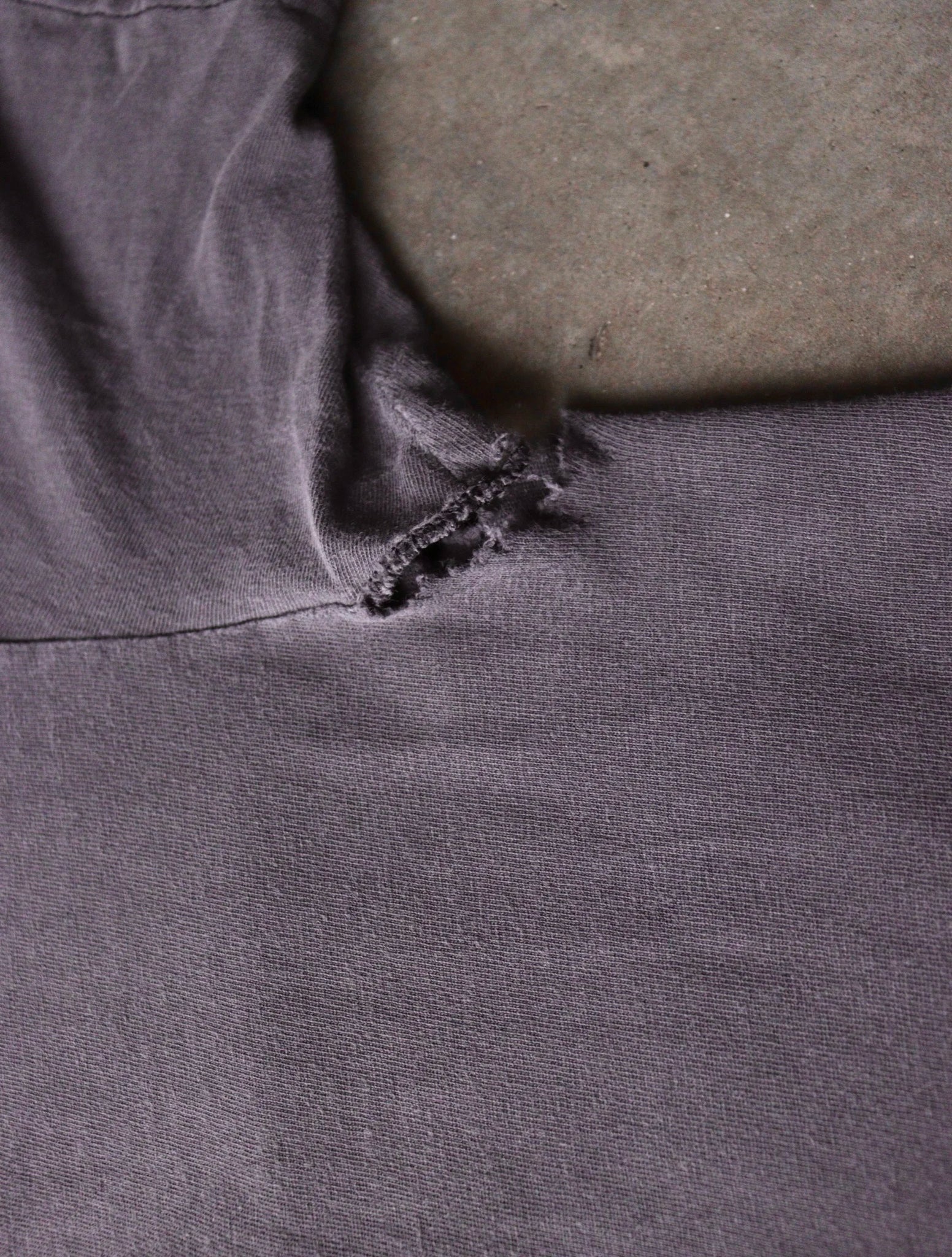 2000S THRASHED NO FEAR TEE