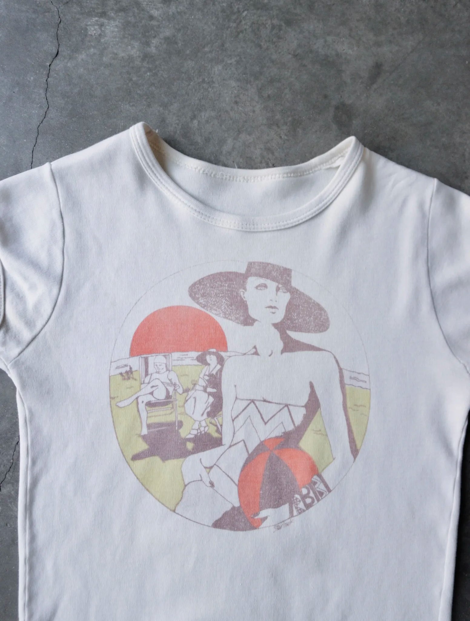 1980S WOMAN TEE