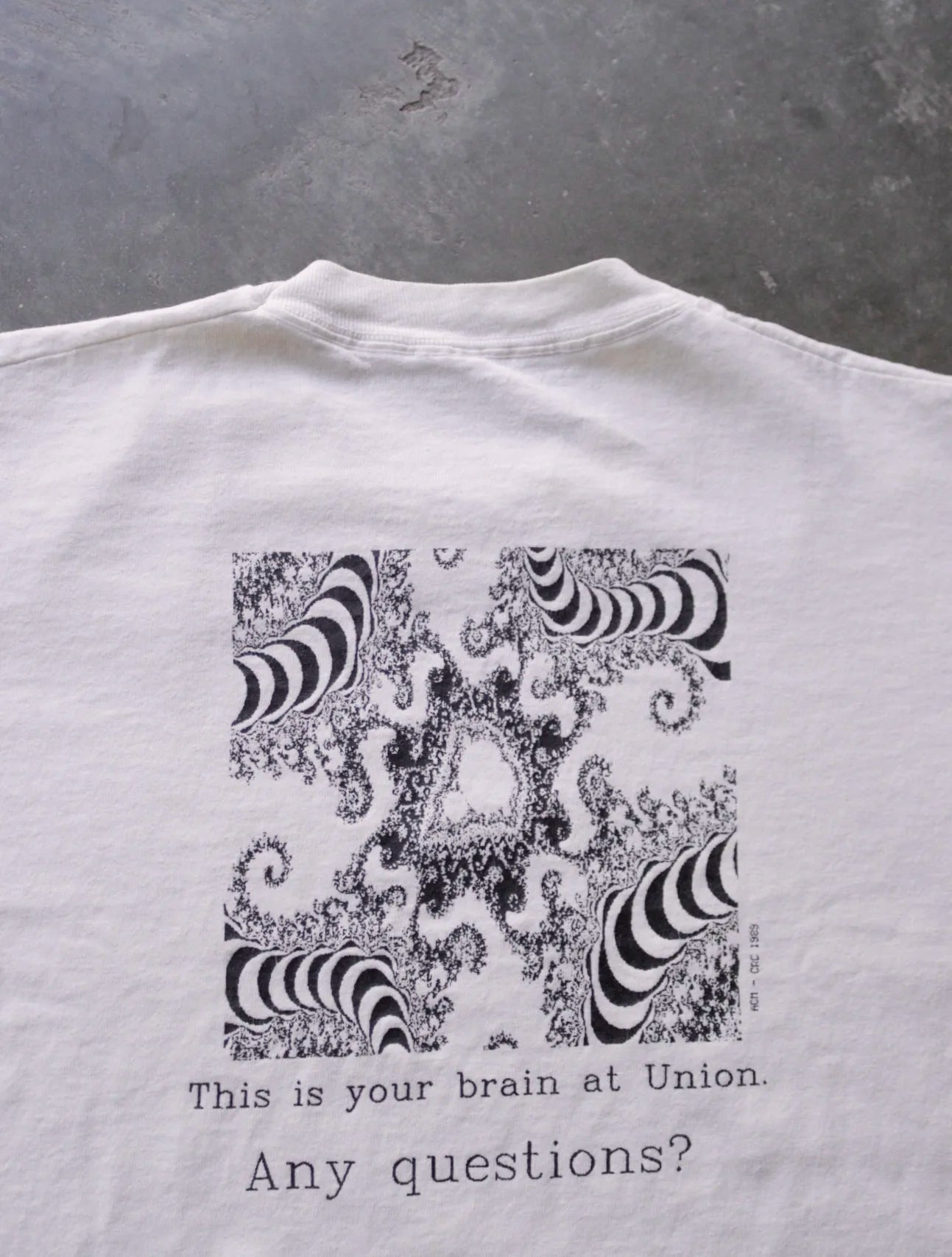 2000S YOUR BRAIN AT UNION TEE