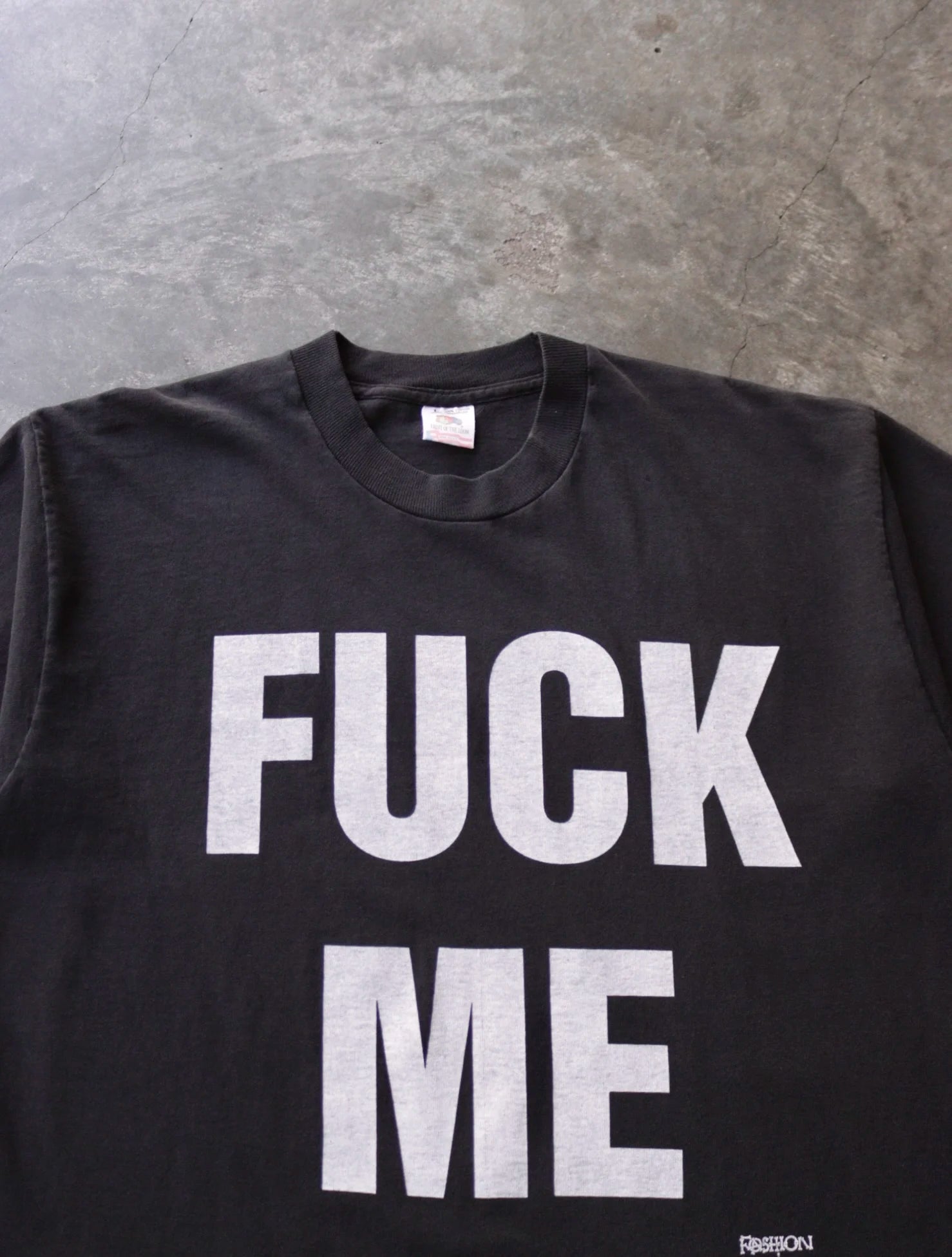 2000S FUCK ME FASHION VICTIM TEE