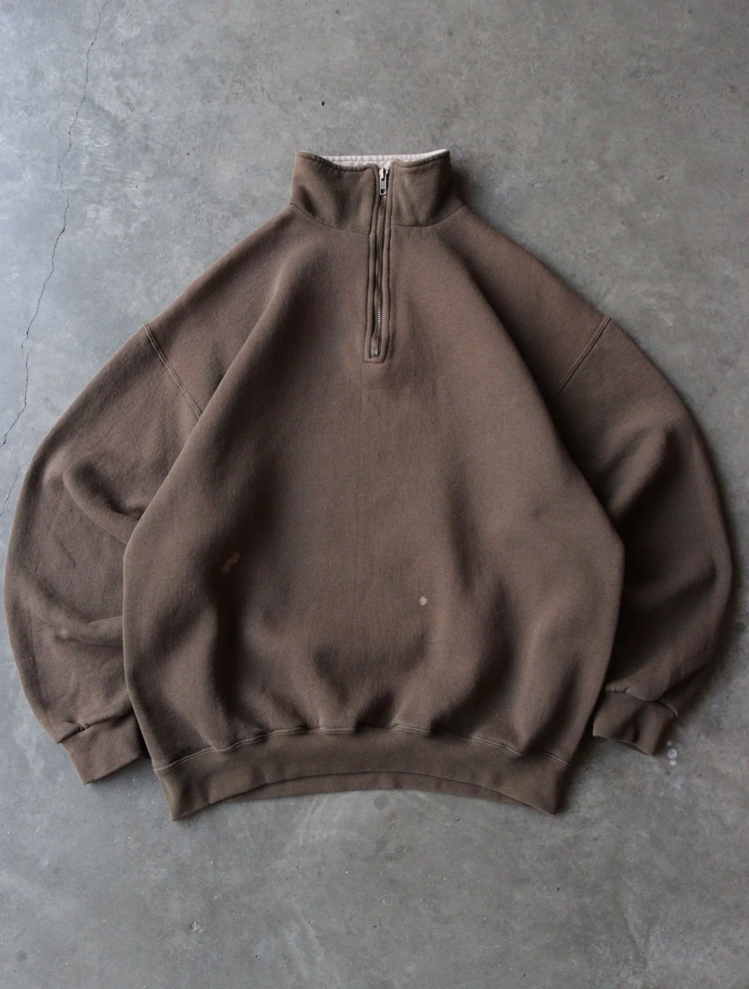 1990S BROWN 1/4 SWEATSHIRT