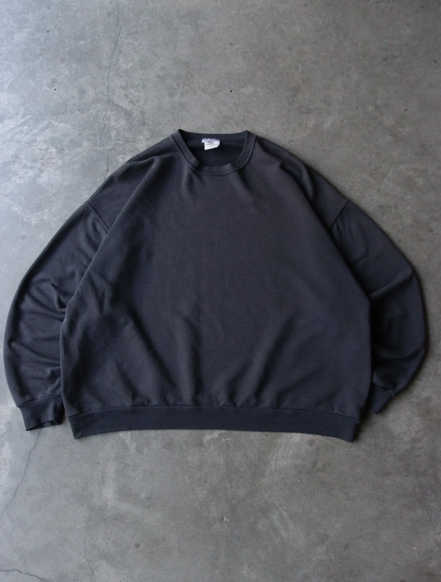 1990S FADED SWEATSHIRT