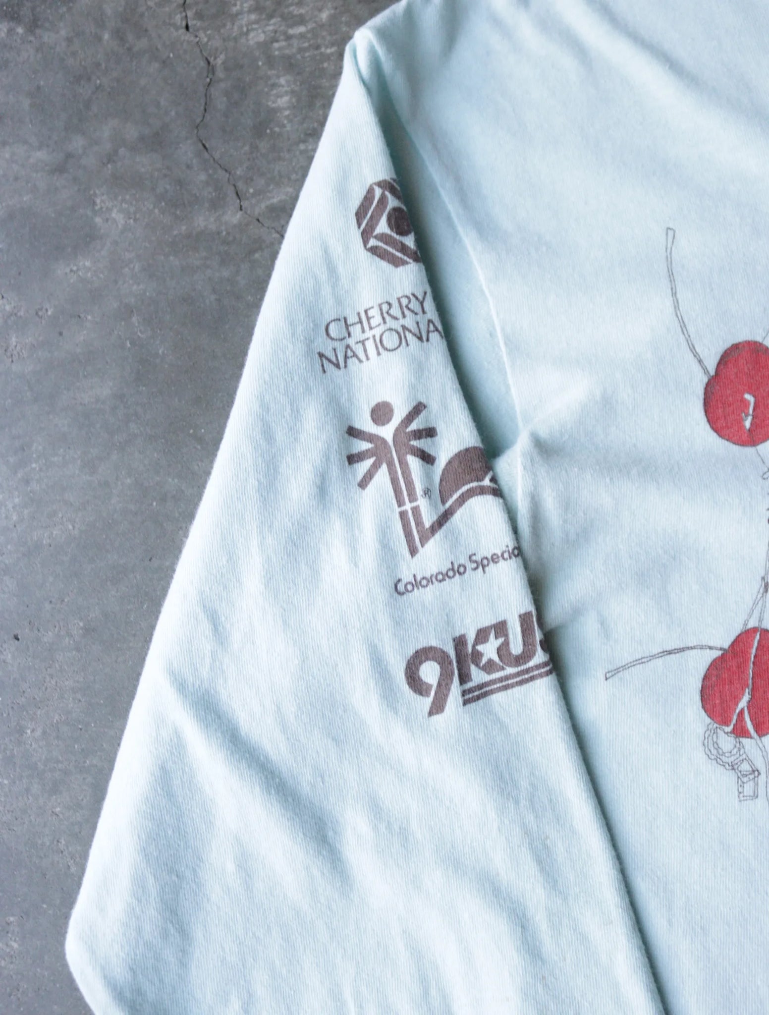1980S CREEK SNEAK TEE