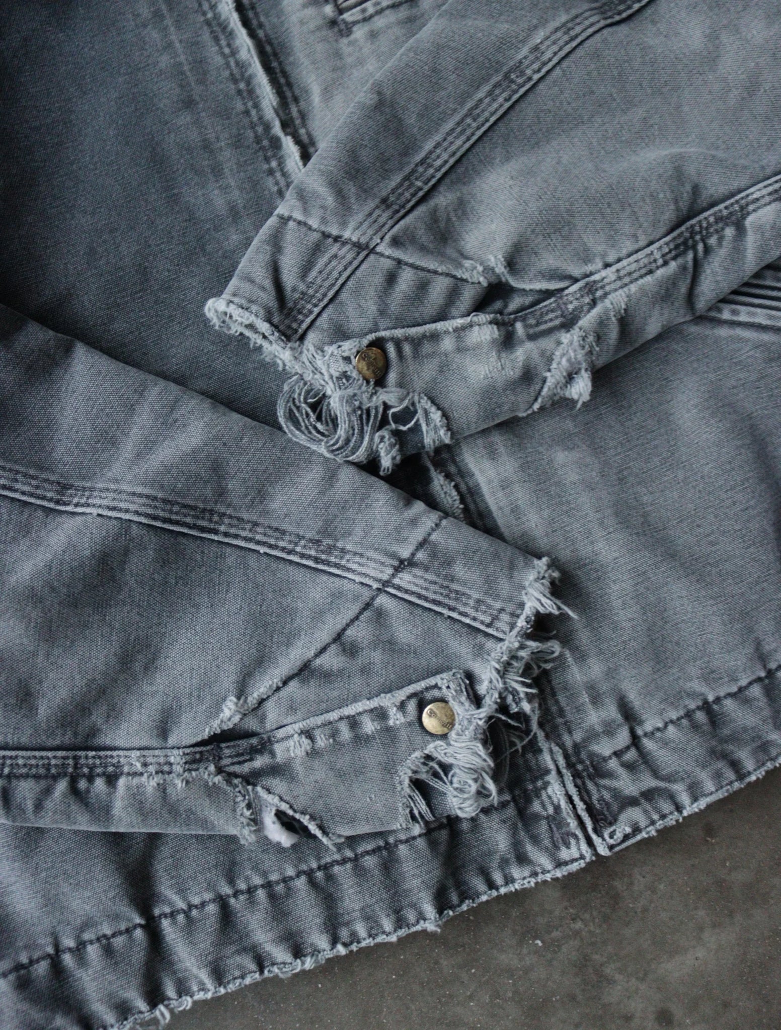 1990S CARHARTT FADED DISTRESSED WORK JACKET