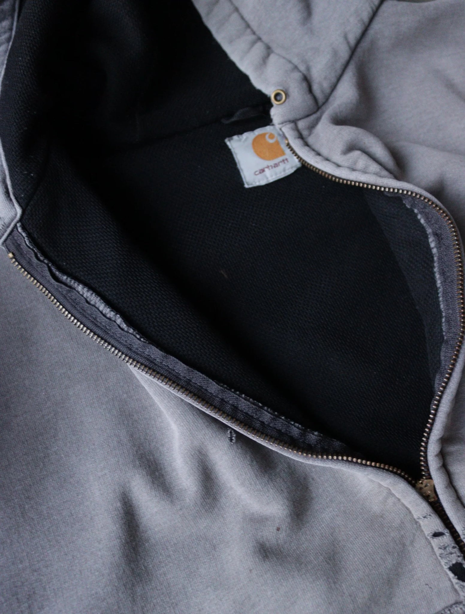 1990S FADED CARHARTT HOODED SWEATSHIRT