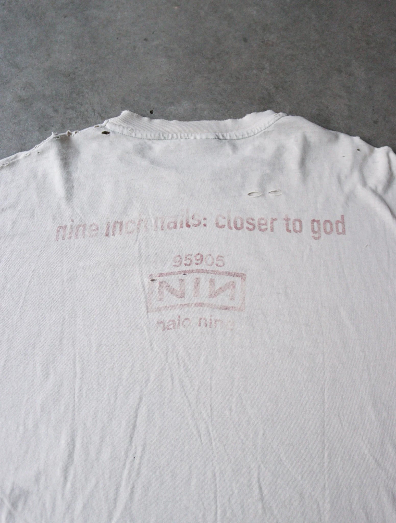 1990S NINE INCH NAILS CLOSER TO GOD BAND TEE