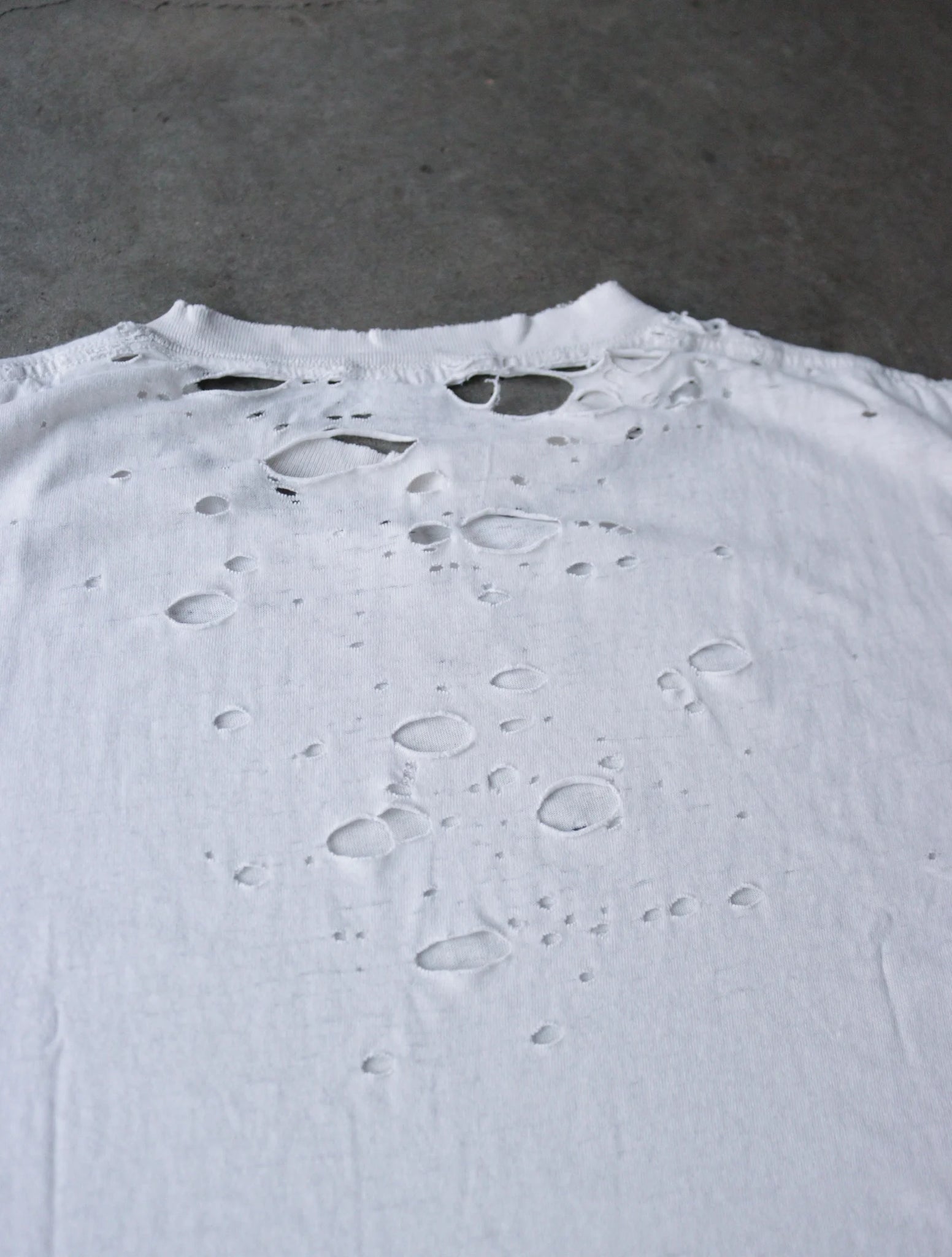1990S DISTRESSED SUNFLOWER TEE