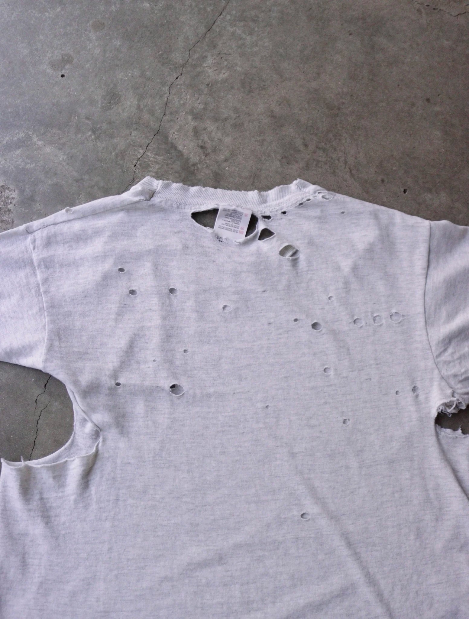 1990S THRASHED ATHLETICS TEE