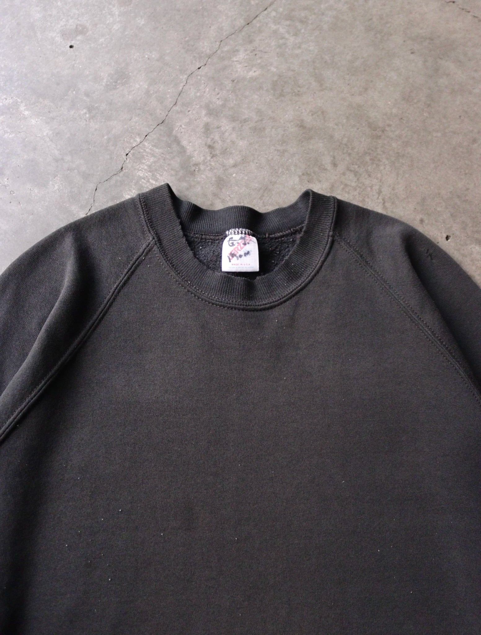 1980S RAGLAN FADED SWEATSHIRT