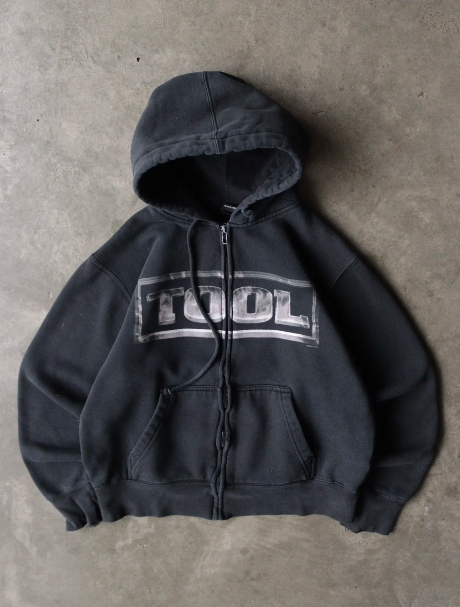 2000S TOOL HOODED SWEATSHIRT