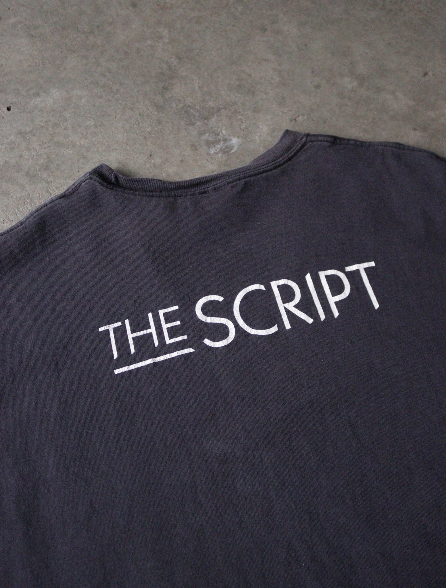 2000S THE SCRIPT TEE
