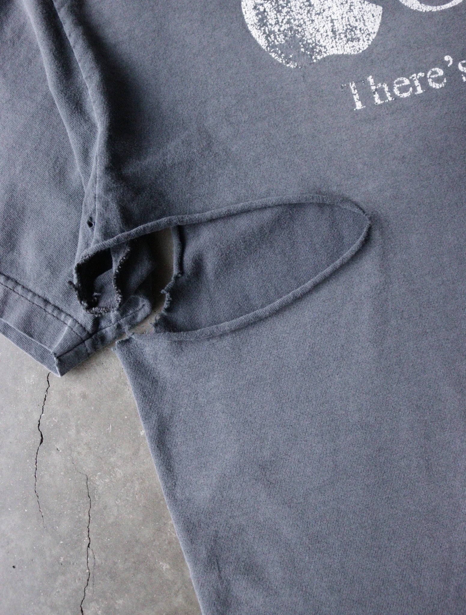 1990S FADED GRAPPLE TEE