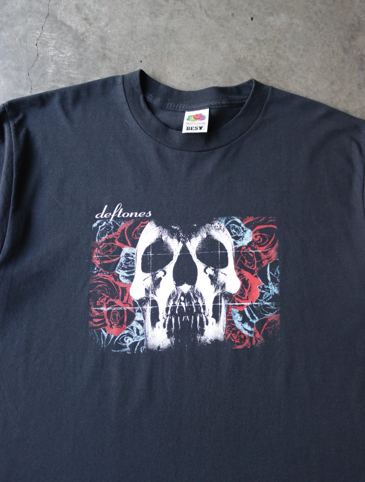 2000S DEFTONES BAND TEE