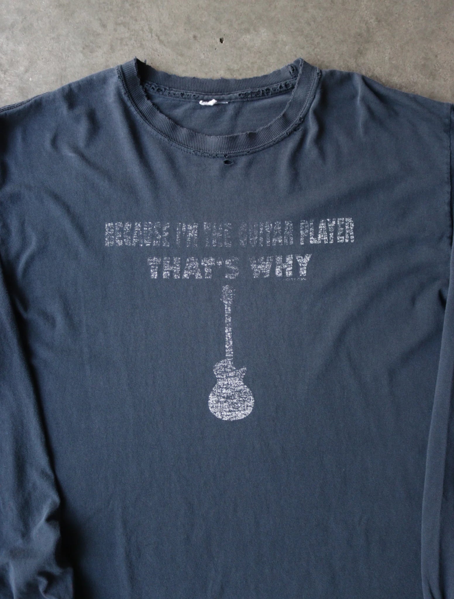 2000S GUITAR L/S TEE