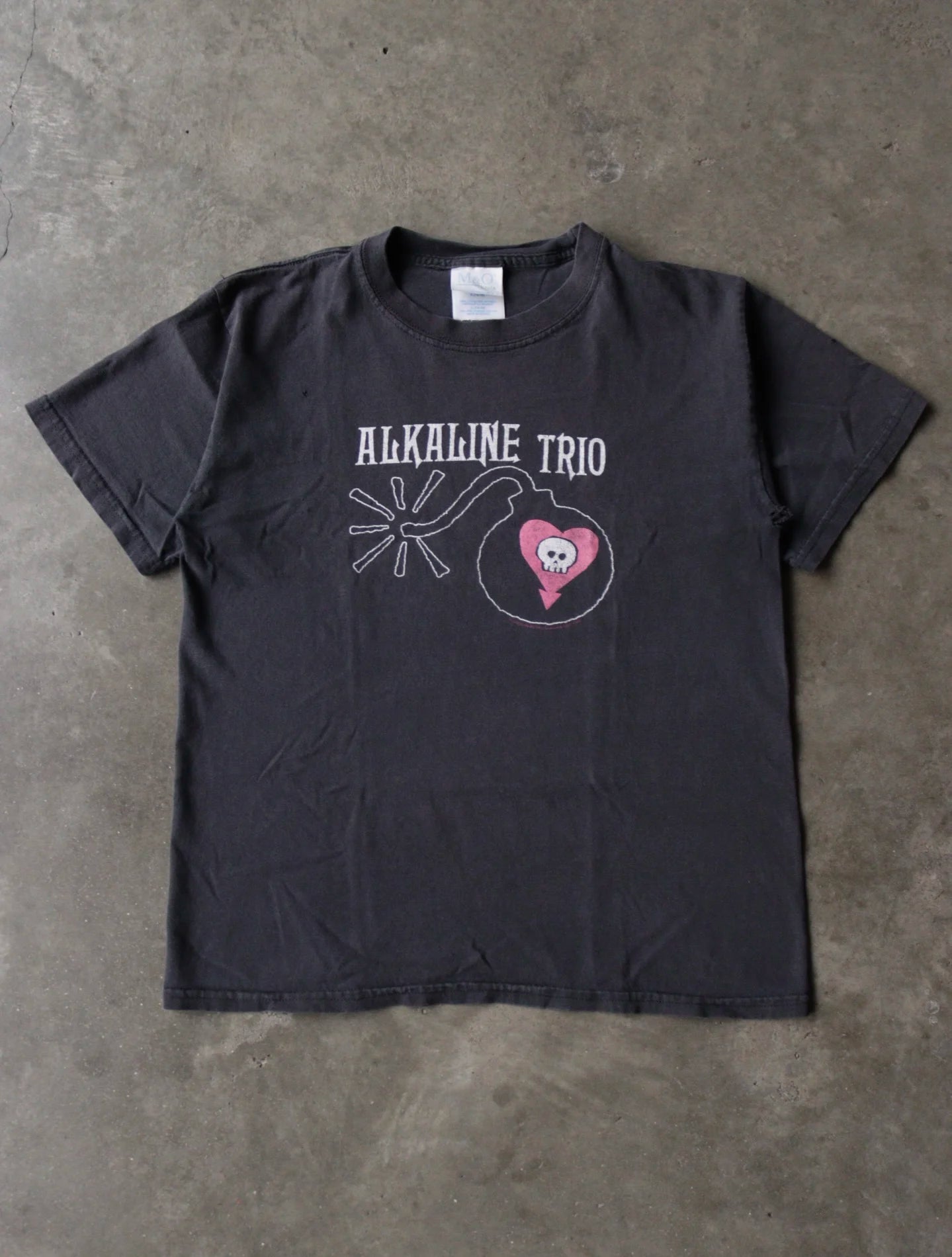 1990S ALKALINE TRIO TEE