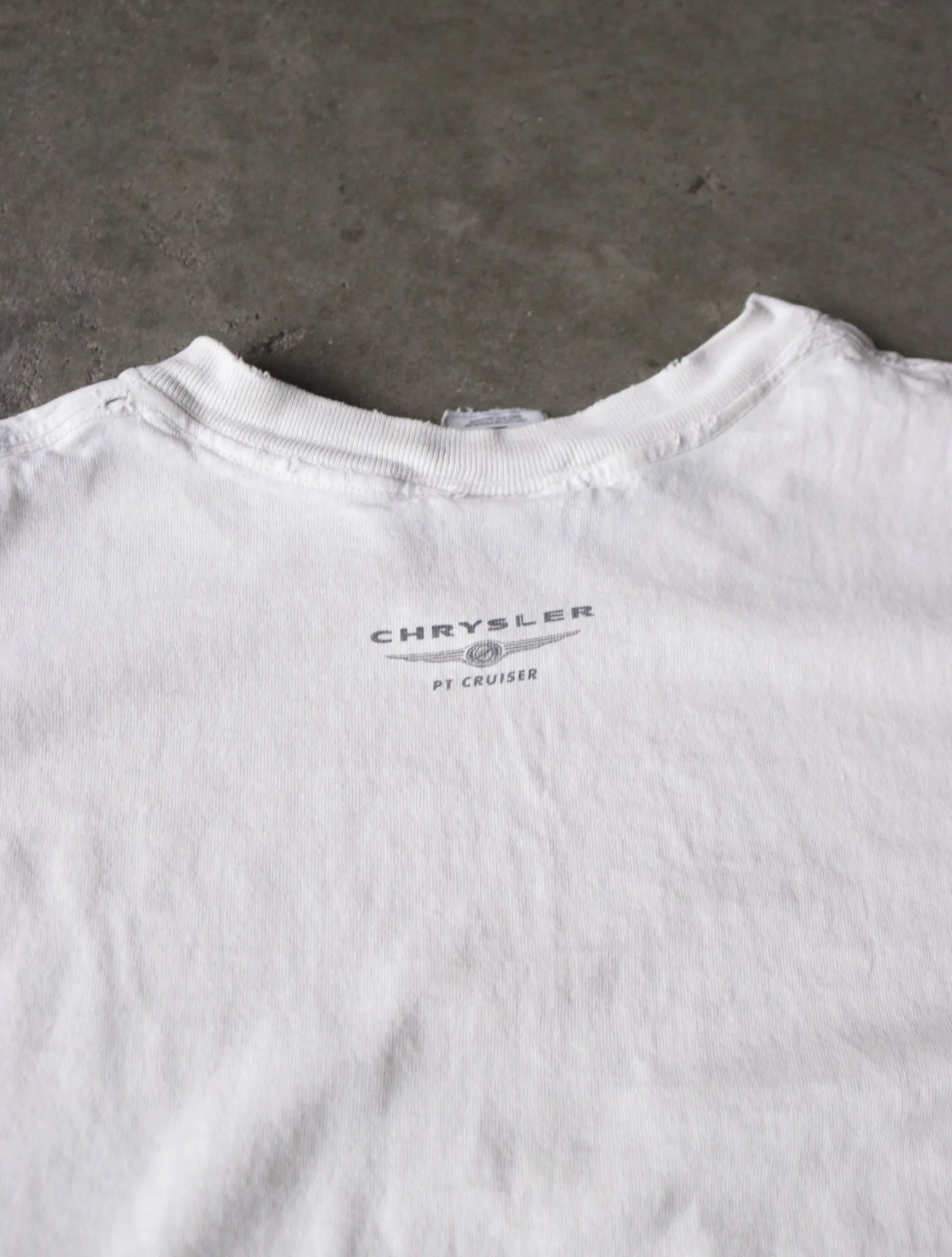 1990S KITTEN TAKES A CRUISE TEE