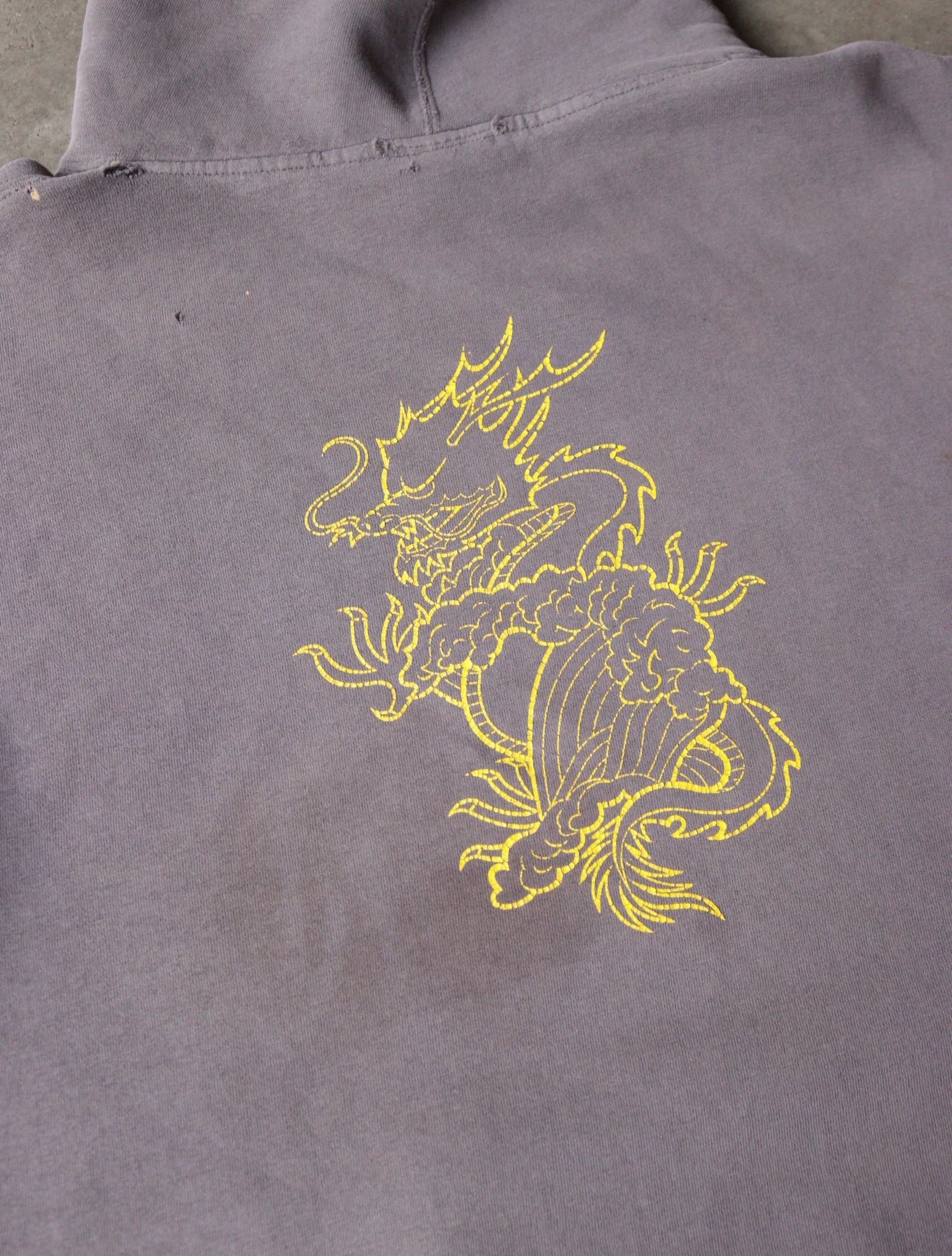 2000S DRAGON HOODED SWEATSHIRT