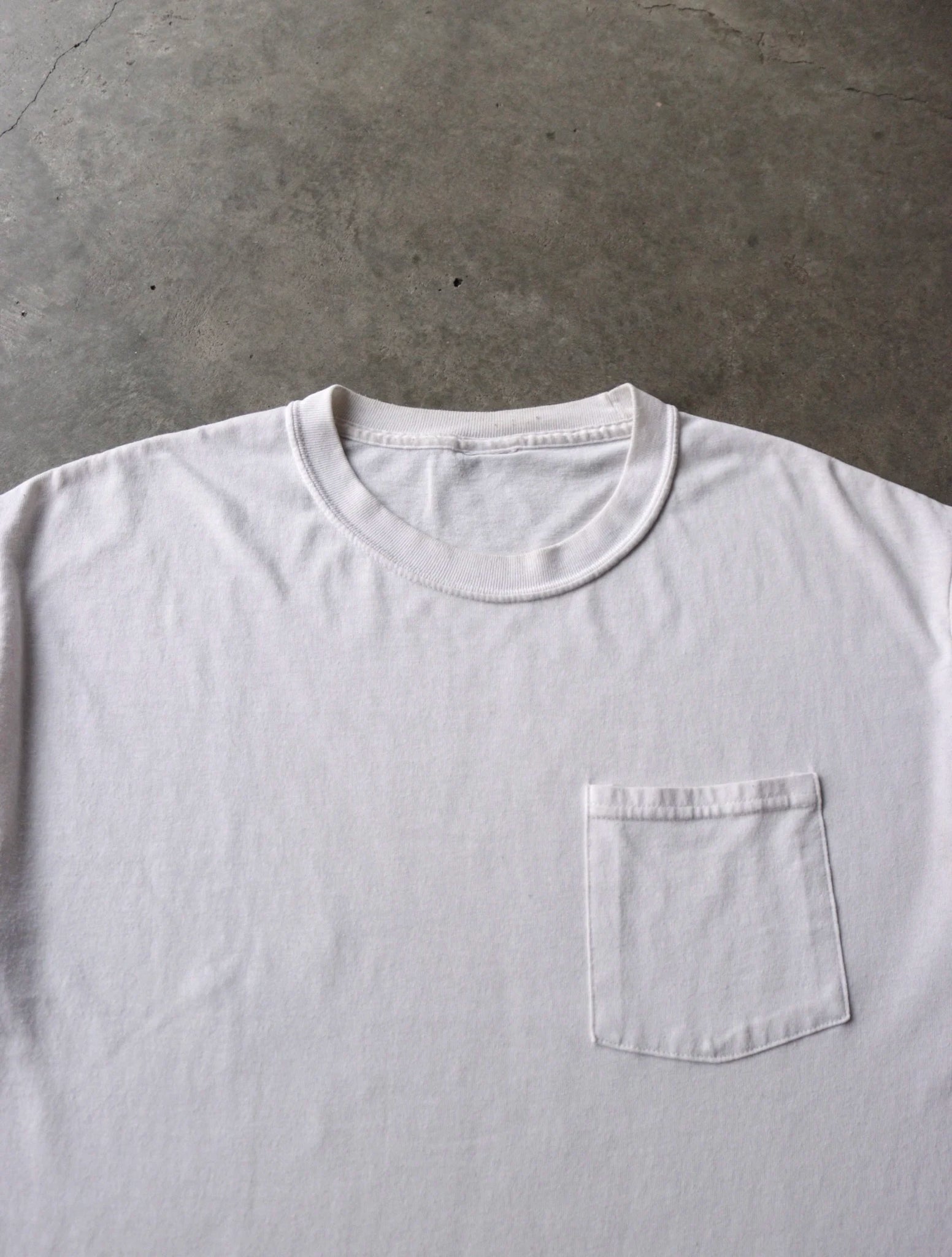 2000S ANTHONY'S BARBERSHOP TEE