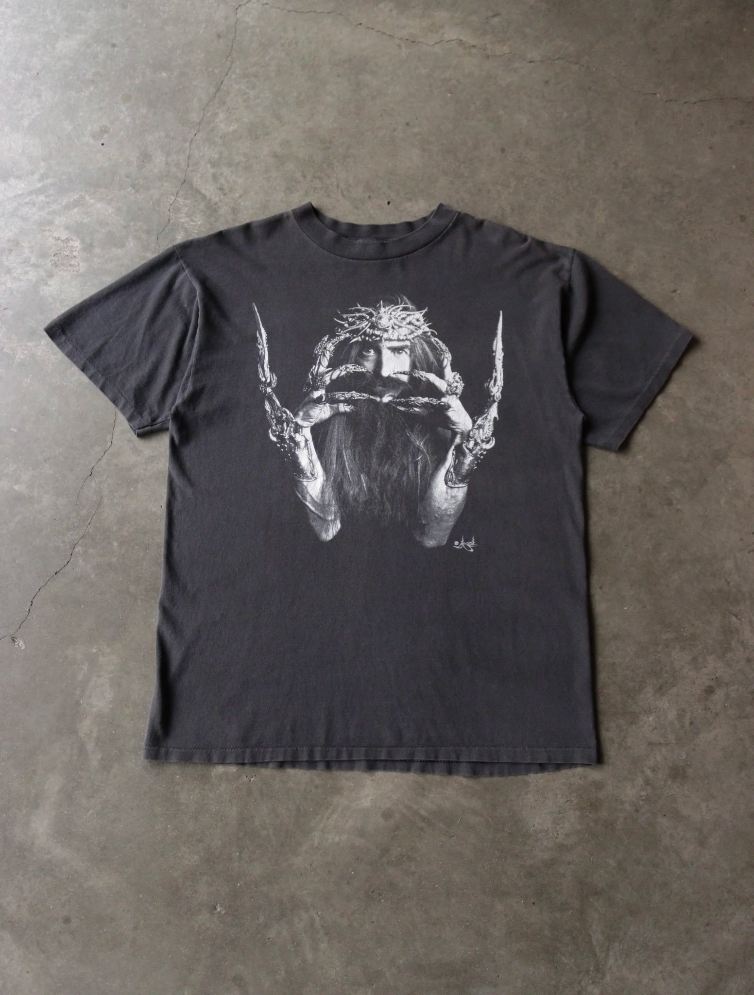 1990S WIZARD DUDE FASHION VICTIM TEE