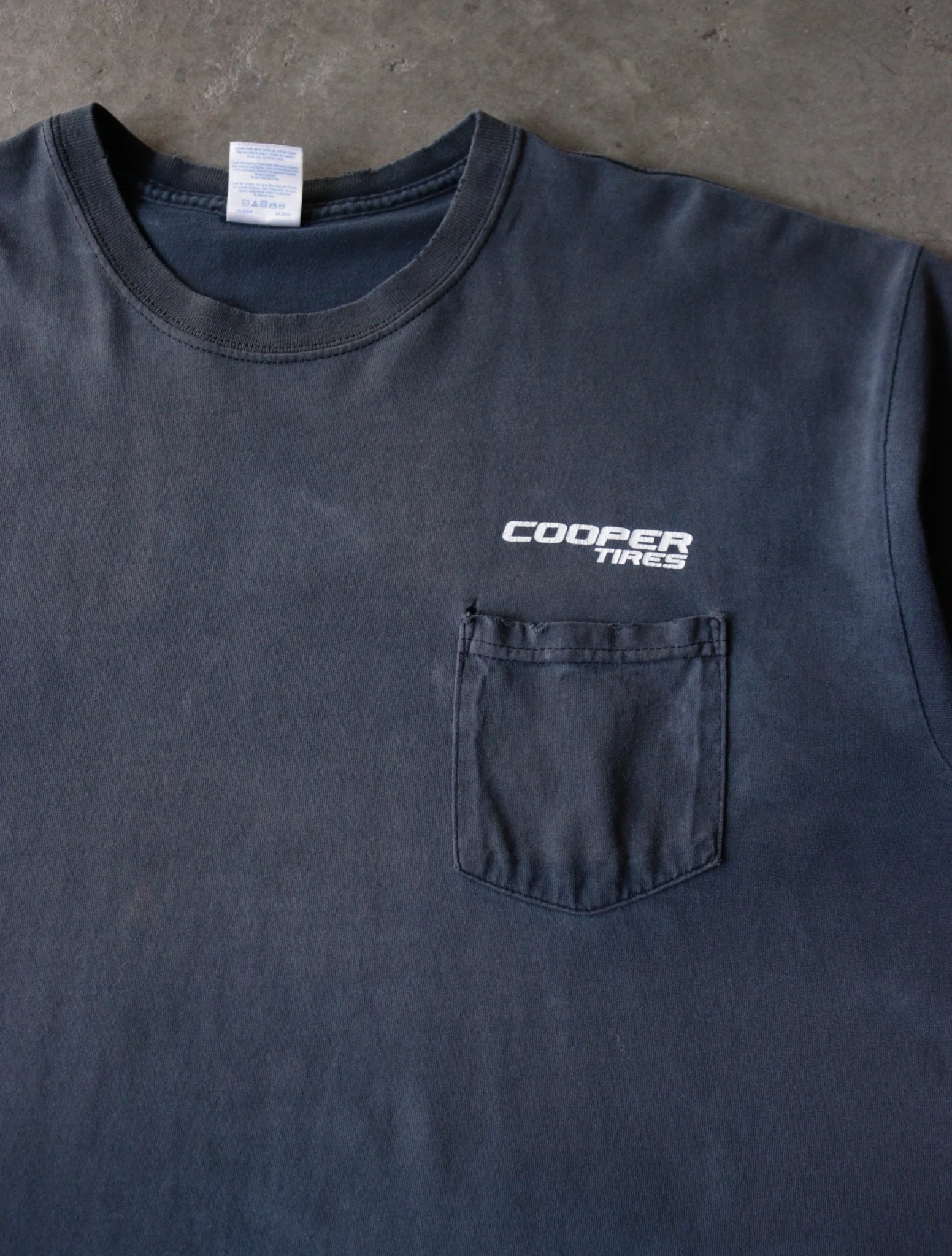 2000S FADED TIRE TEE