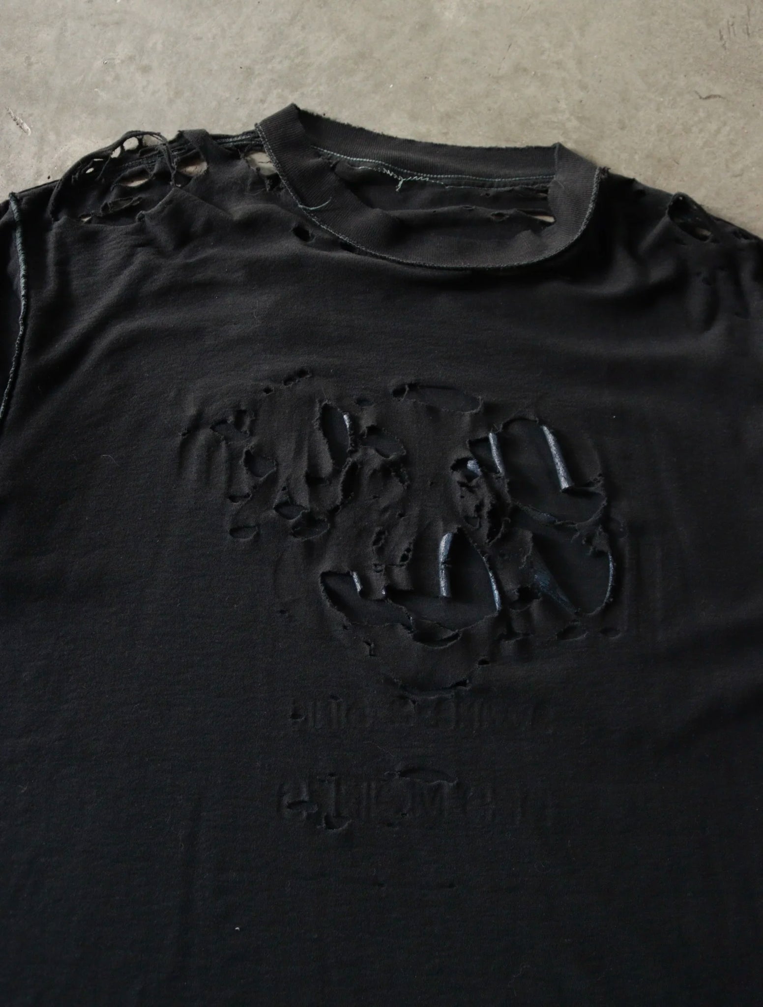 1990S OVERDYED THRASHED TEE