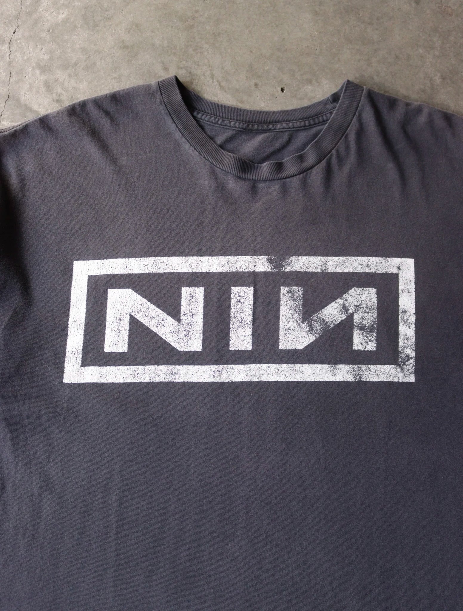 2000S NIN & SOUNDGARDEN BAND TEE