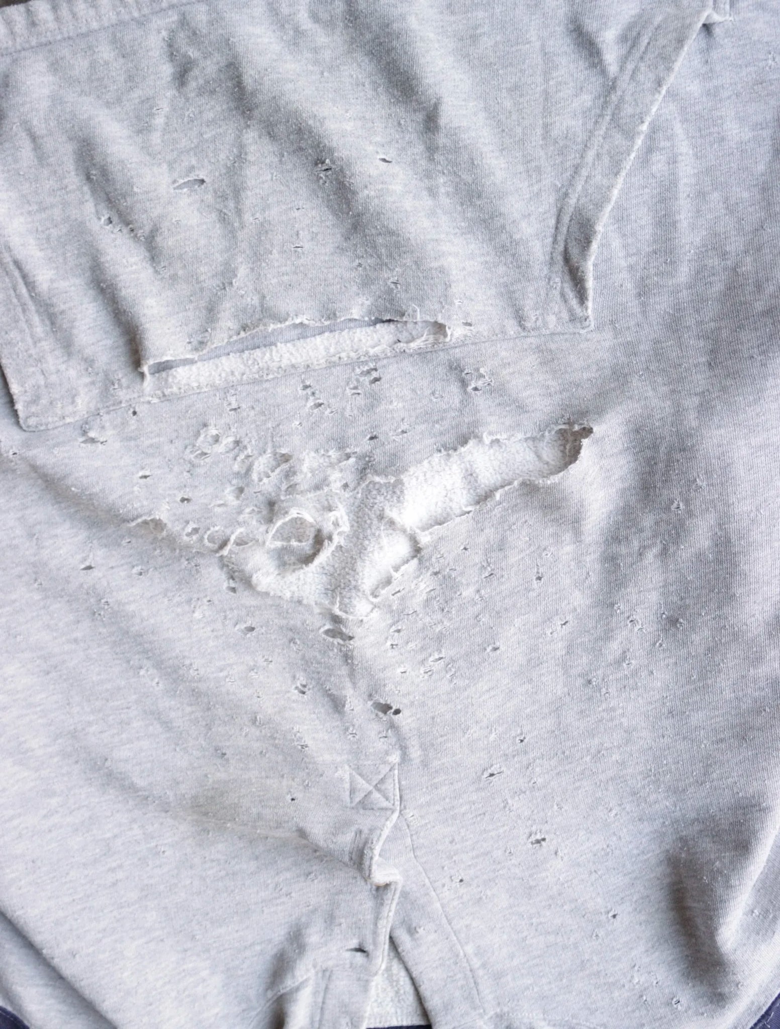 1990S THRASHED HOODED SWEATSHIRT