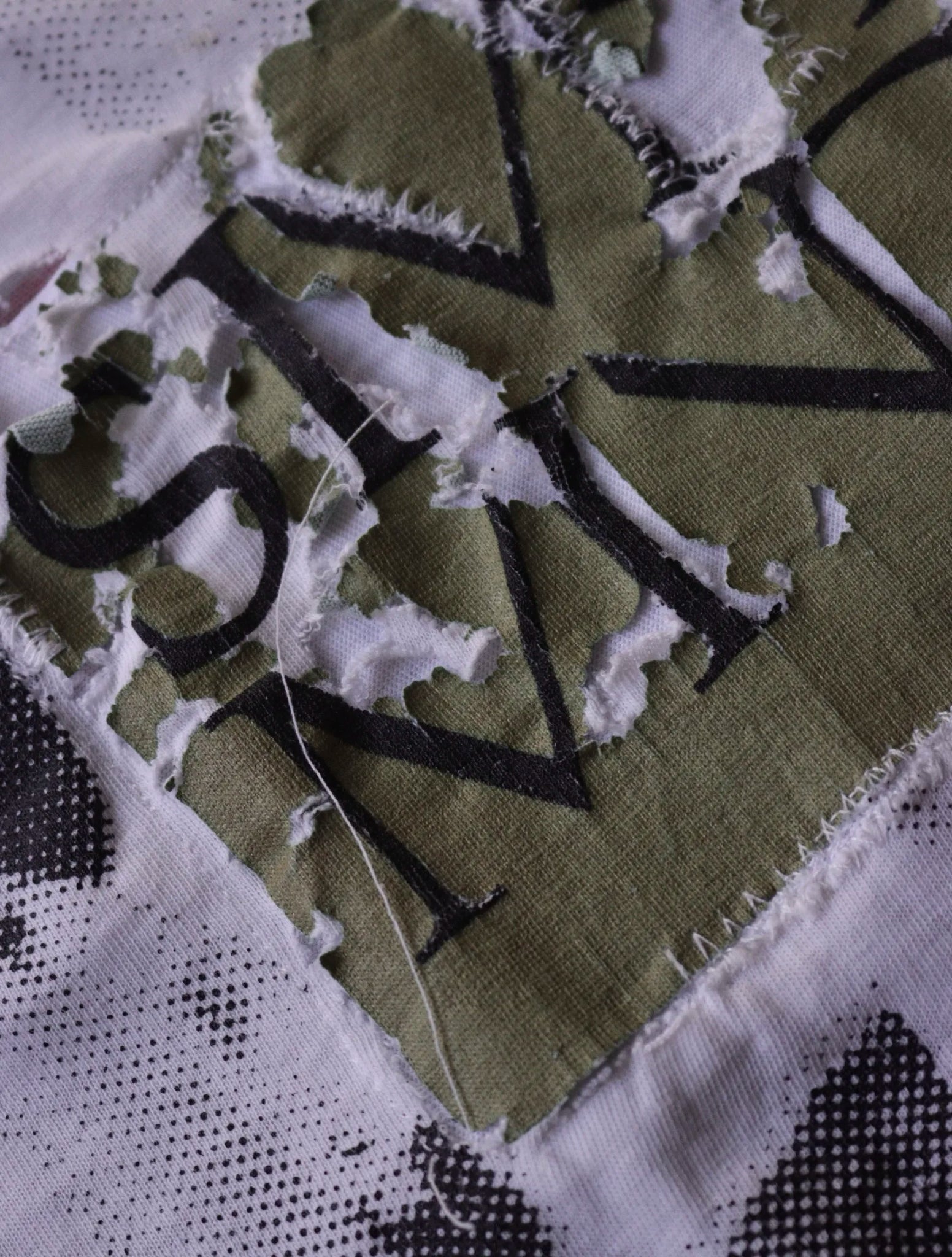 1990S THRASHED REPAIRED SIMPLE MINDS TEE