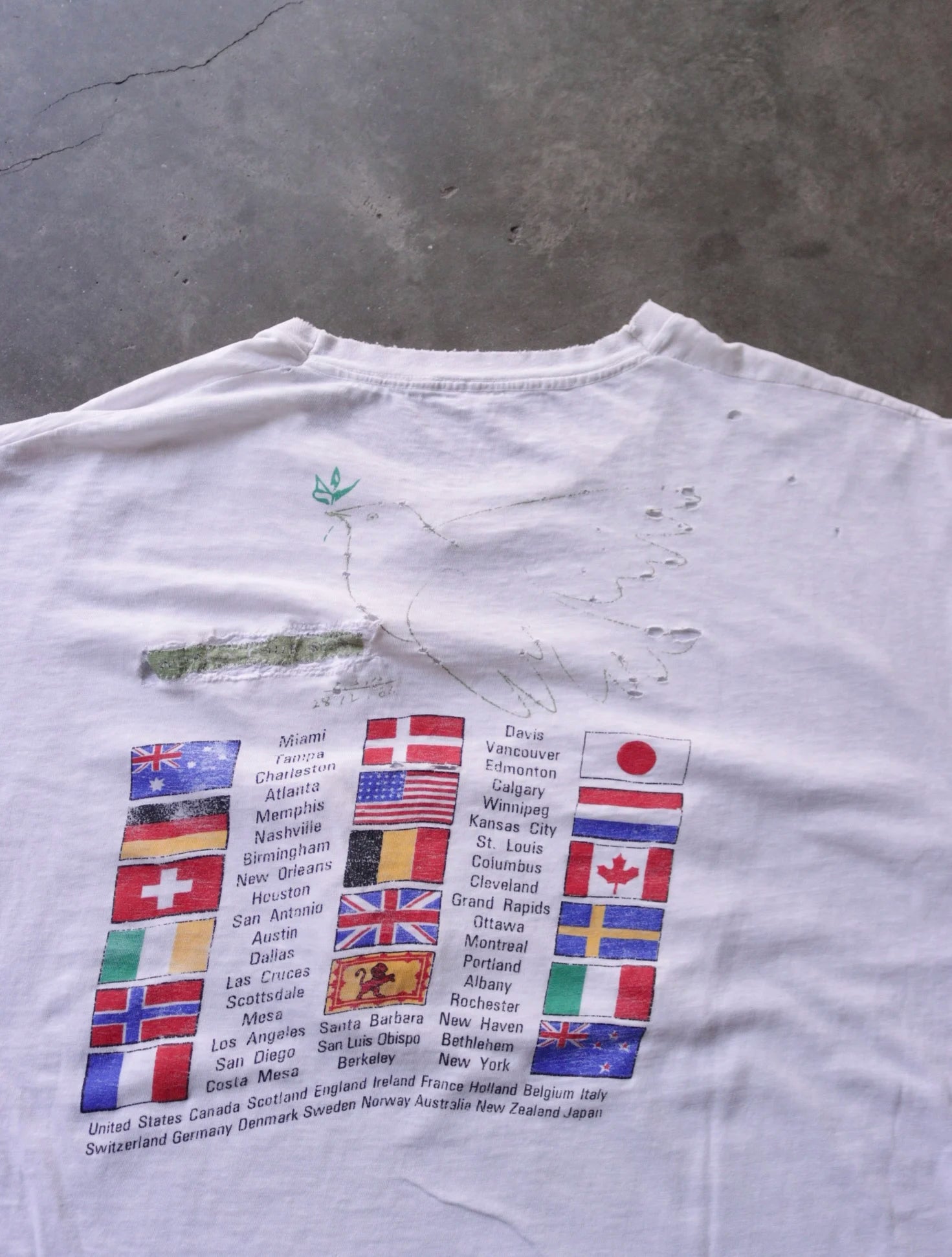 1990S THRASHED REPAIRED SIMPLE MINDS TEE