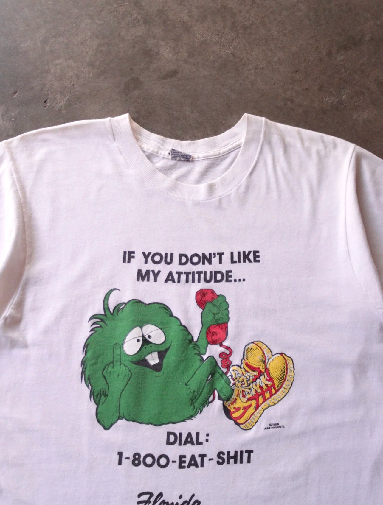 1990S DIAL 1-800-EAT-SH*T TEE