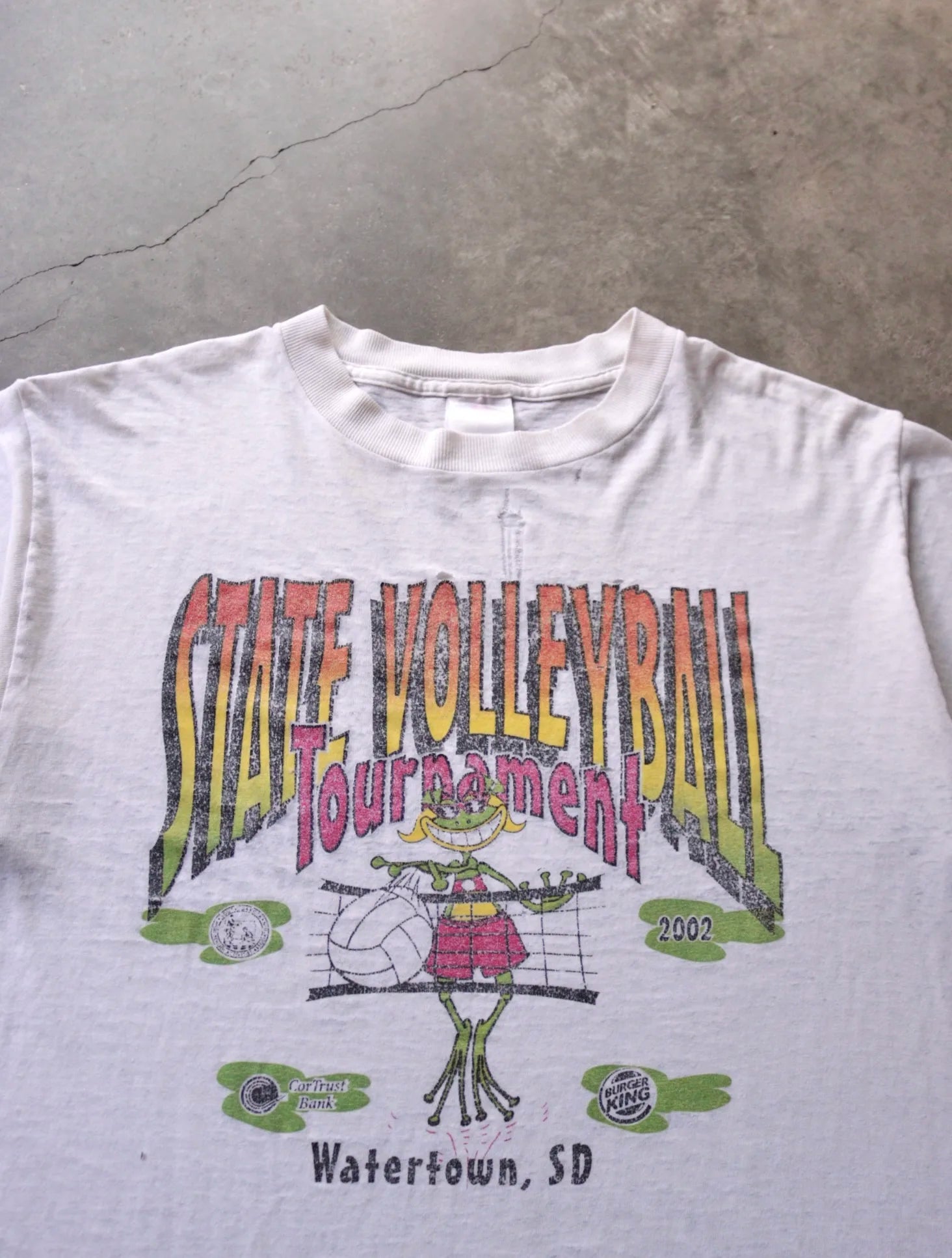 2000S STATE VOLLEYBALL TEE