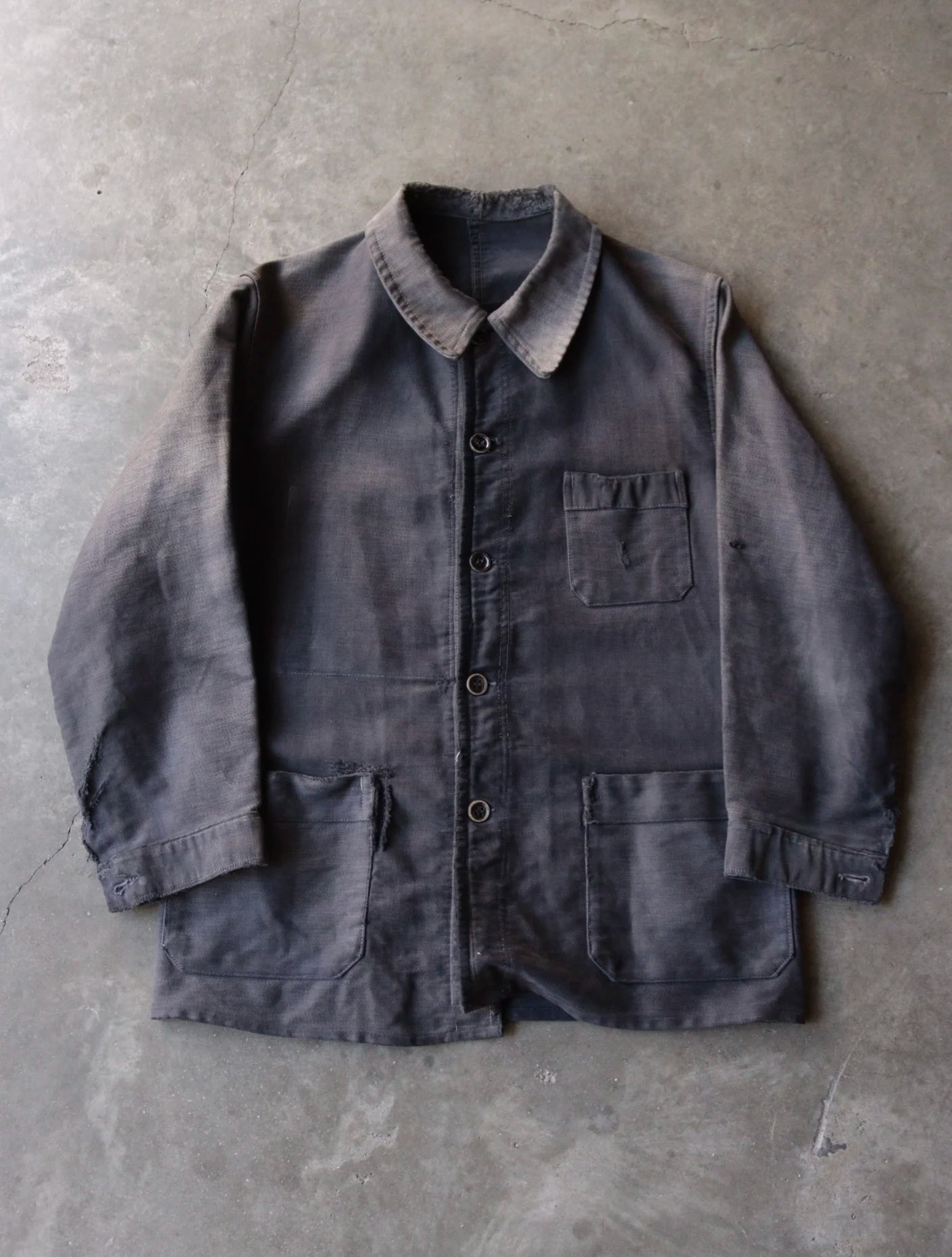 1940S FADED REPAIRED MOLESKIN JACKET