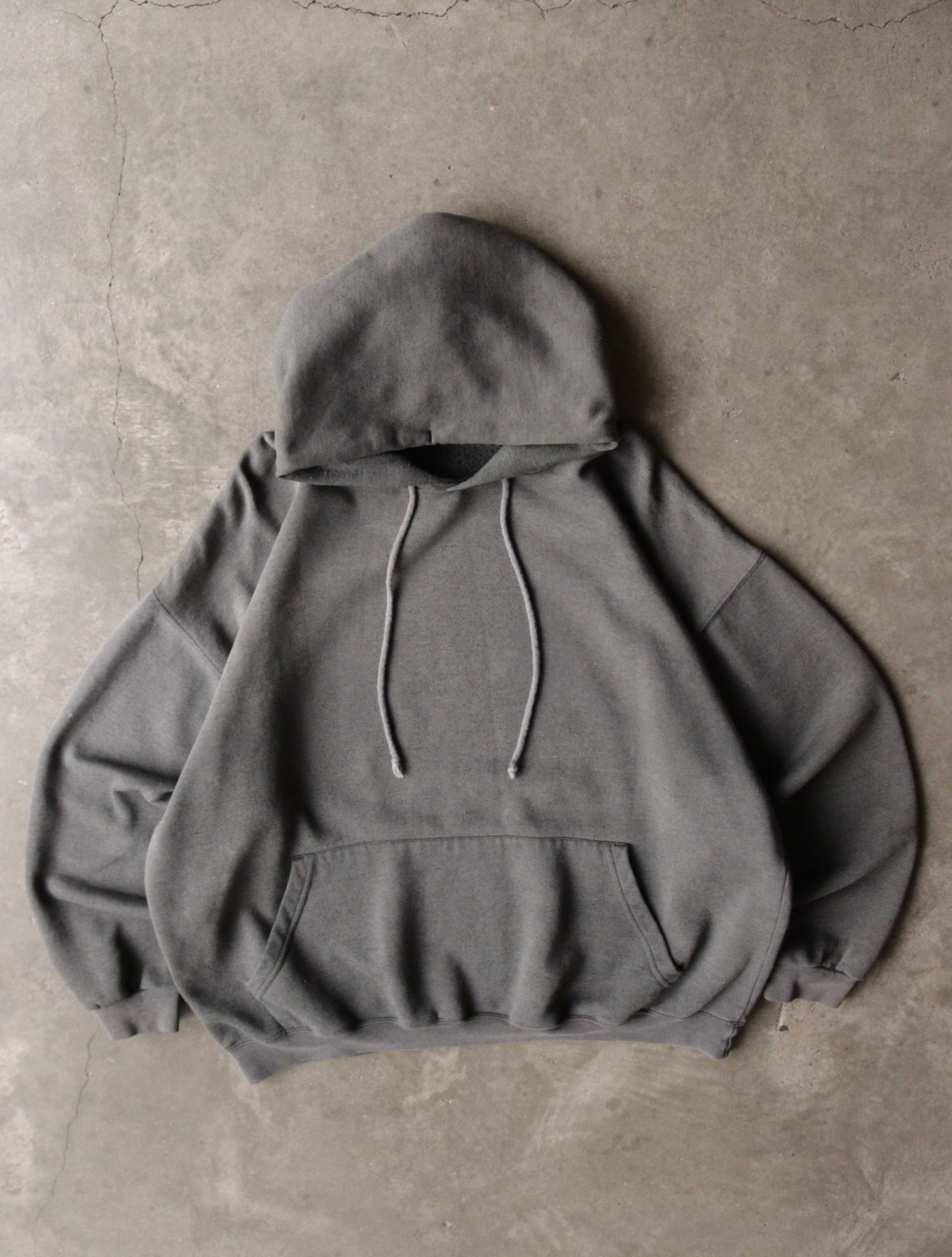 Sweatshirts – TWO FOLD