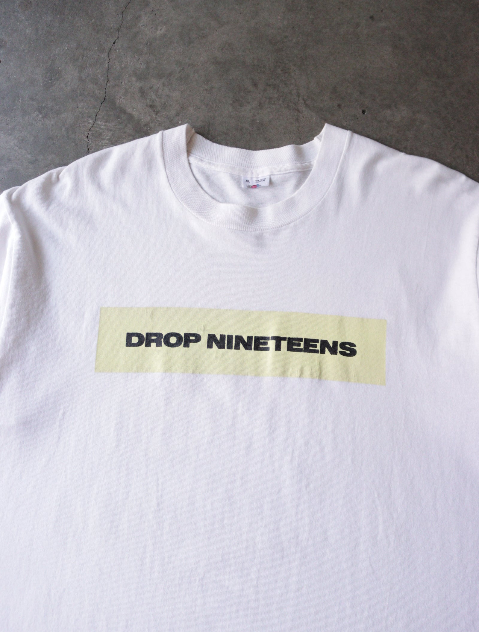 1990S DROP NINETEENS CAROLINE BAND TEE – TWO FOLD
