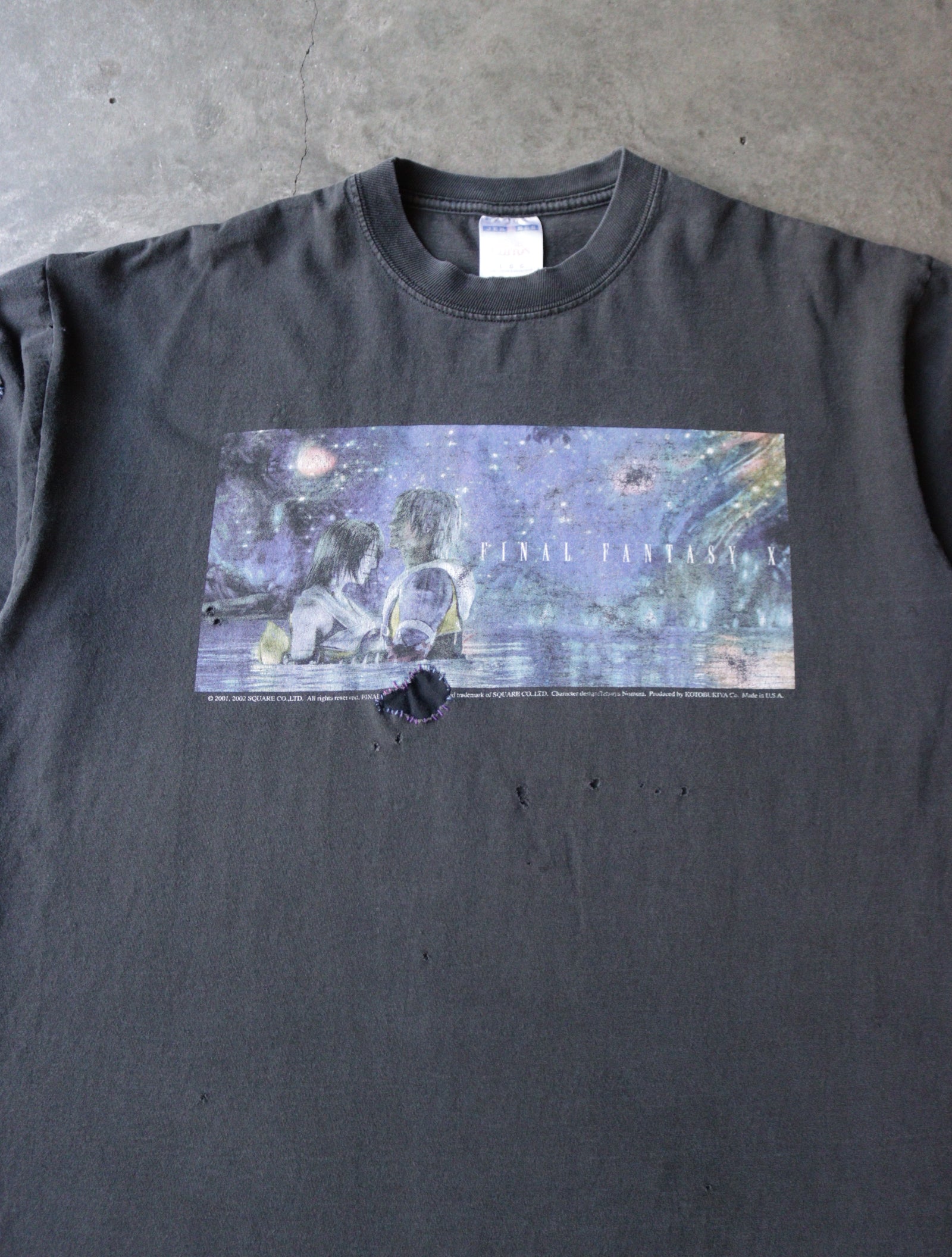 2000S FINAL FANTASY GAMING TEE – TWO FOLD