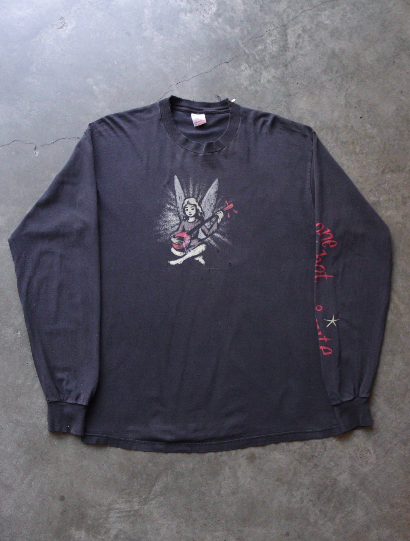 1990S THE RED HOT CHILI PEPPERS DISTRESSED L/S WORLD TOUR BAND TEE 