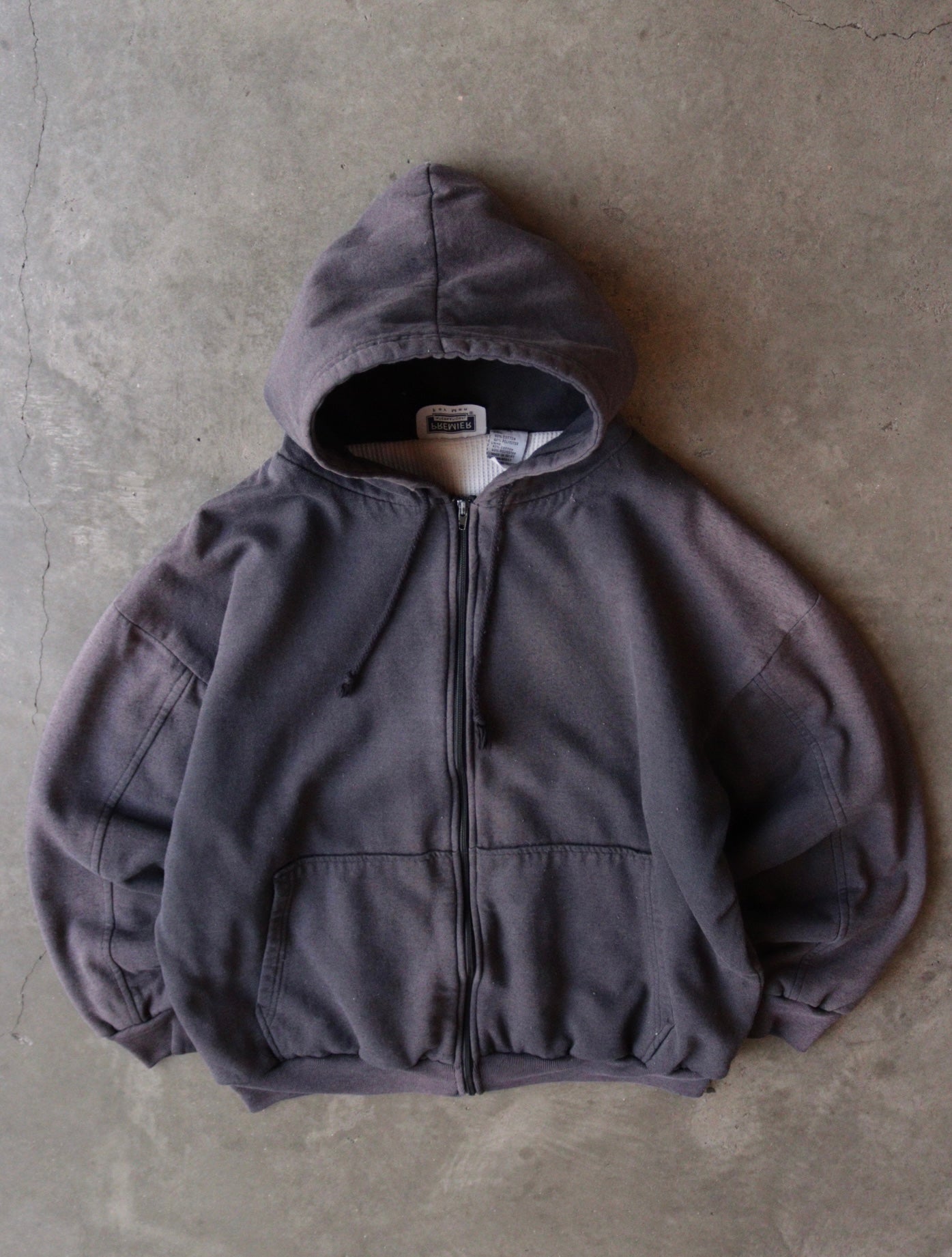 Sweatshirts – TWO FOLD