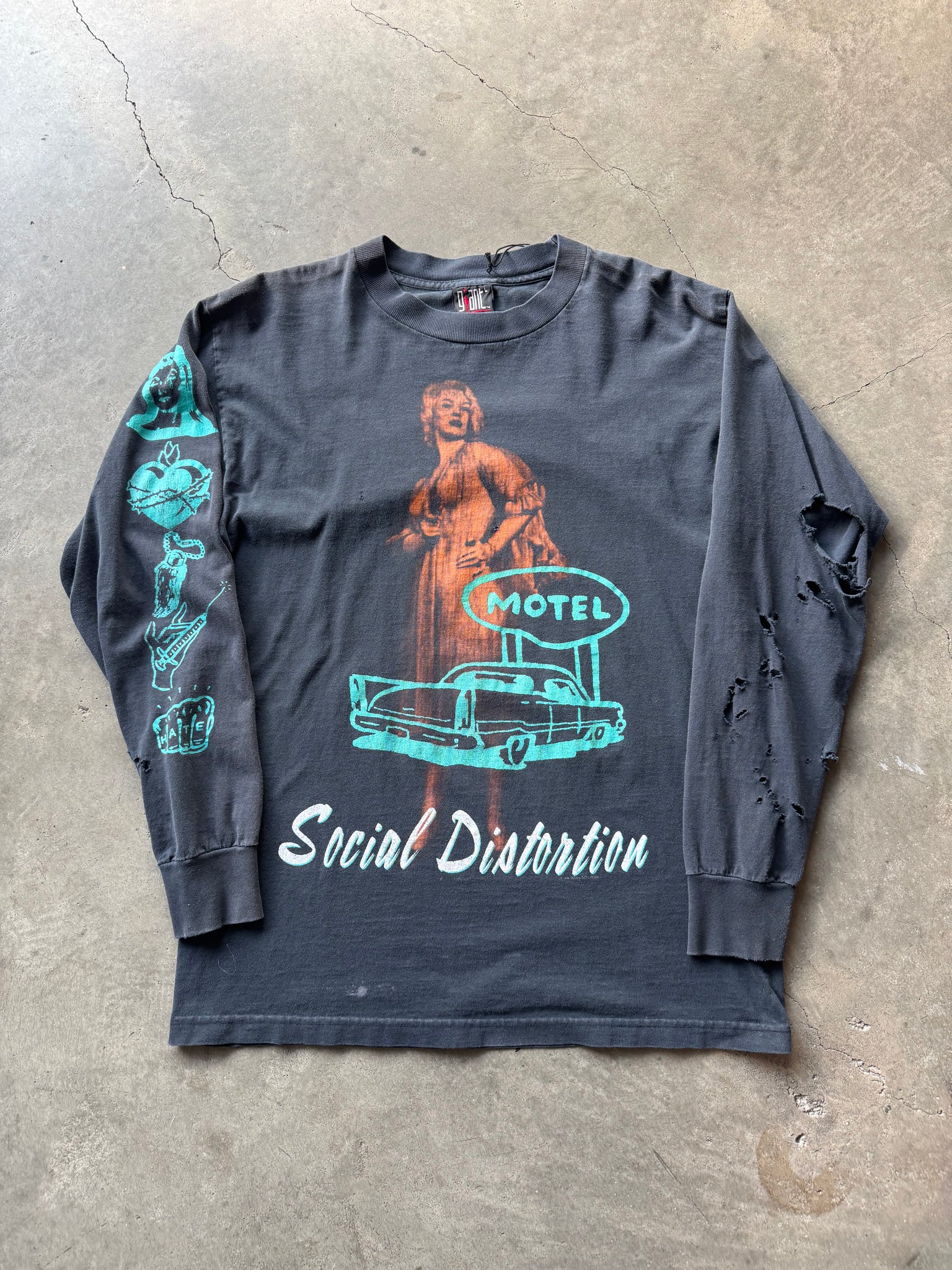 1990s Social Distortion Distressed Tee