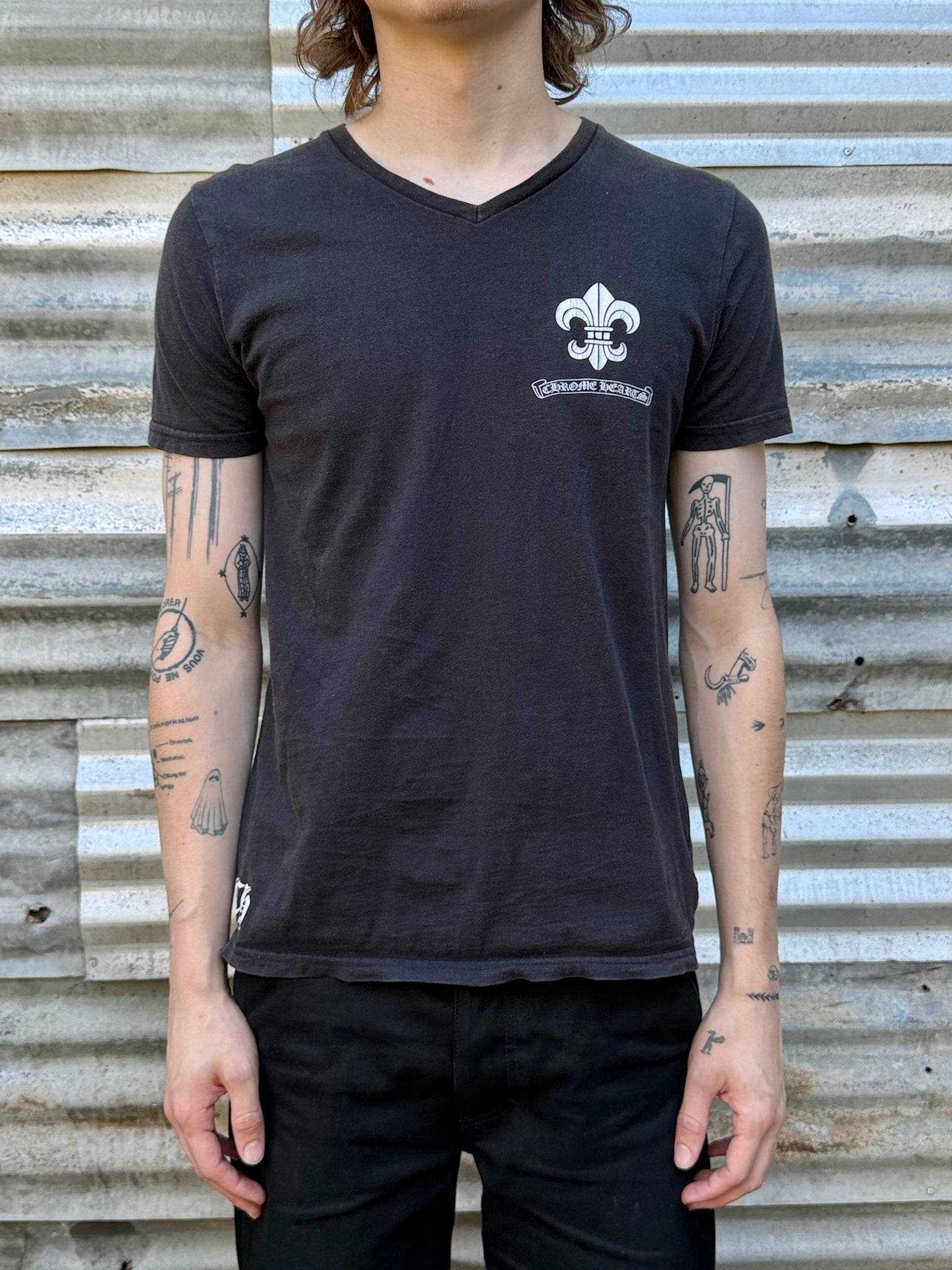 2000S CHROME HEARTS LE FLEUR FADED DISTRESSED TEE
