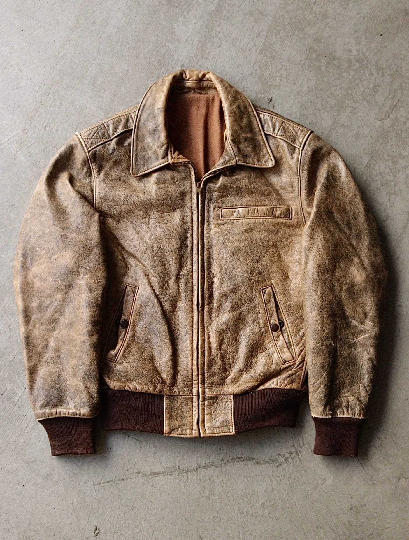 1970S DISTRESSED BROWN LEATHER JACKET