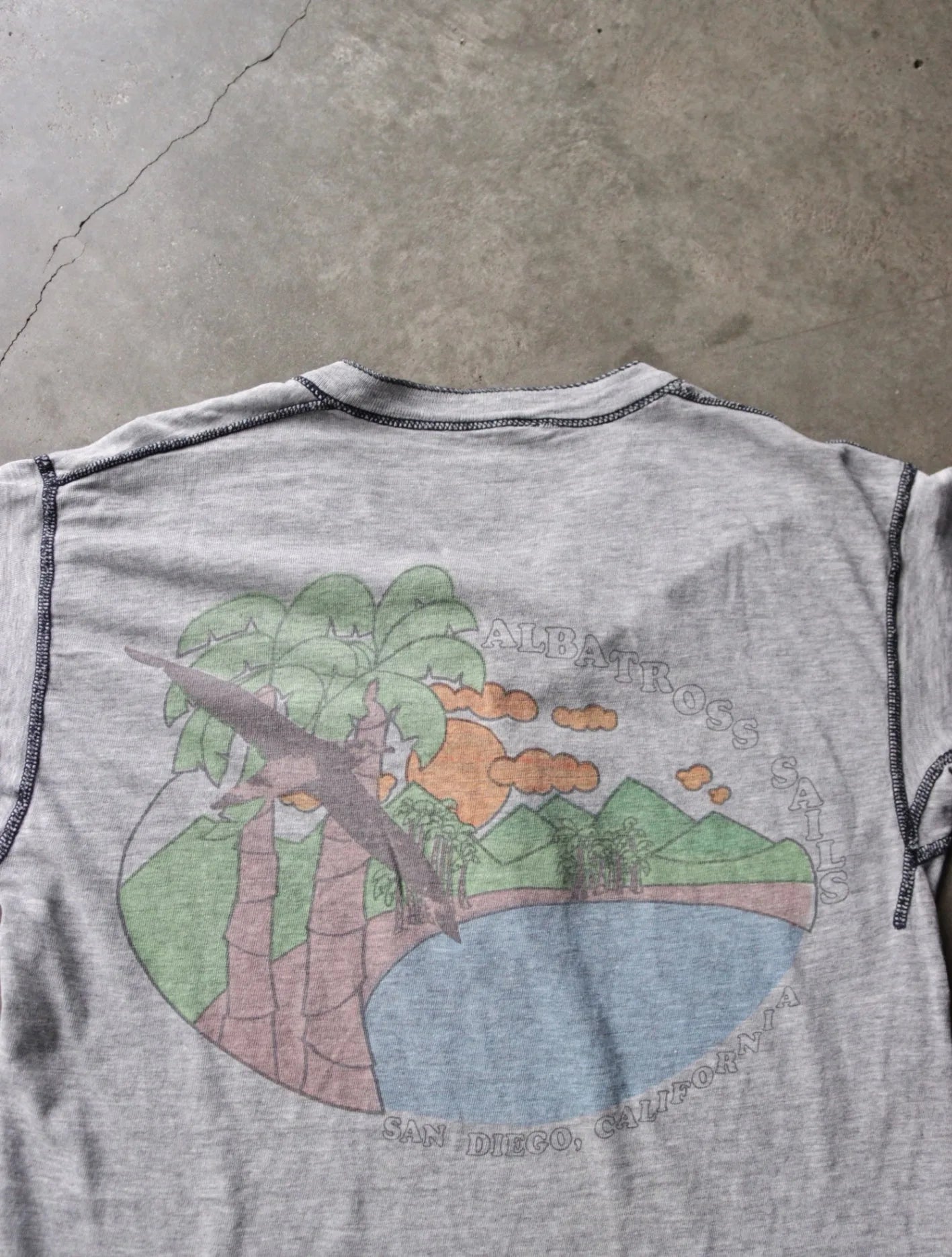 1970S 1/4 BUTTON UP FADED SAN DIEGO TEE