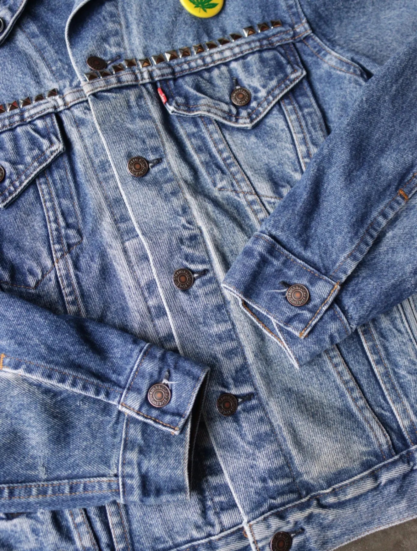 1980S LEVIS STUDED DENIM JACKET