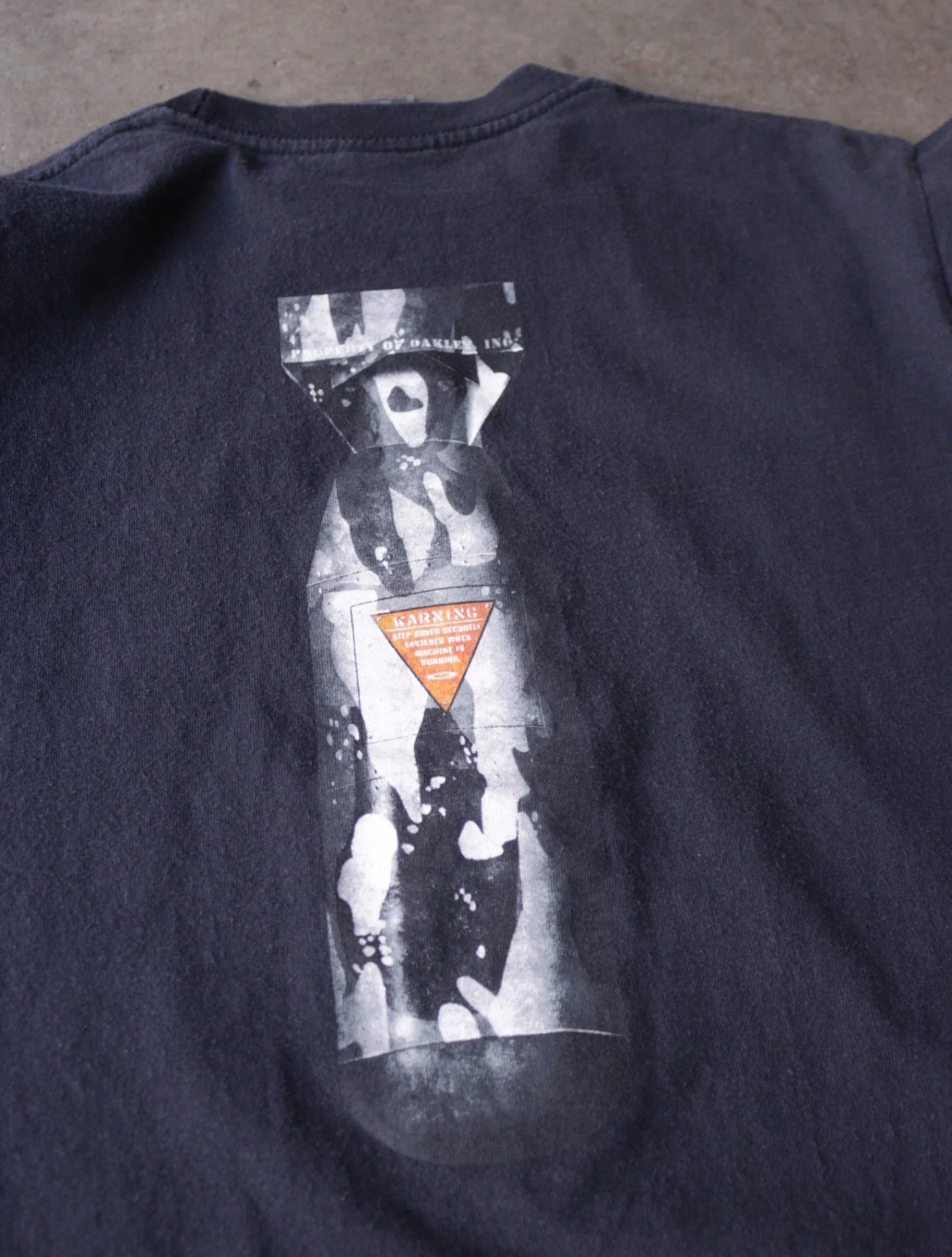 2000S OAKLEY BOMB TEE