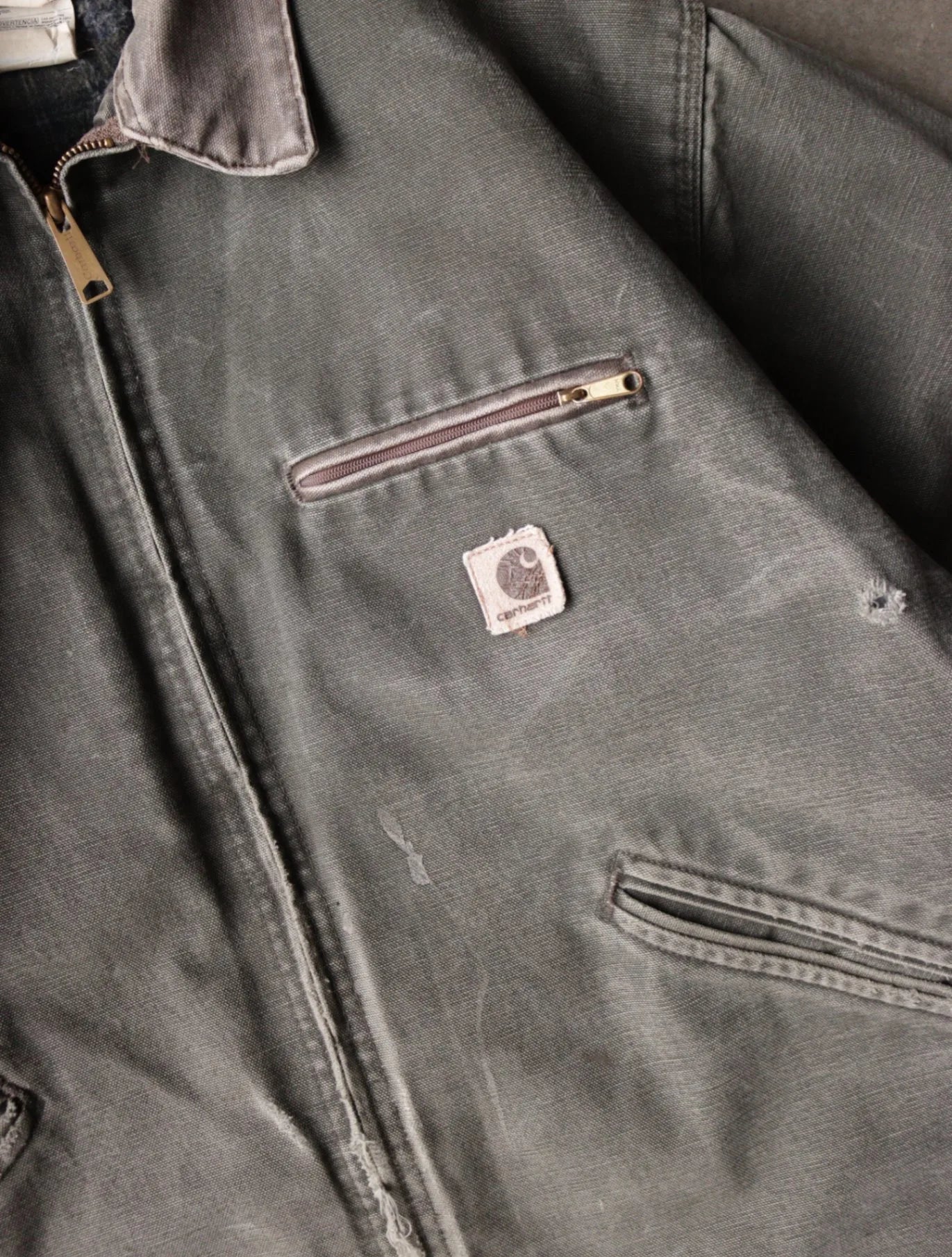 2000S FADED CARHARTT DETROIT WORK JACKET